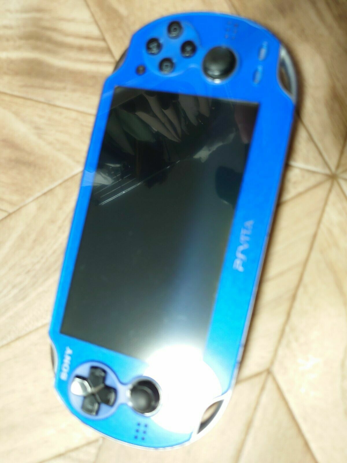 PlayStation PS Vita PCH-1000 ZA04 Sapphire Blue Console with pouch