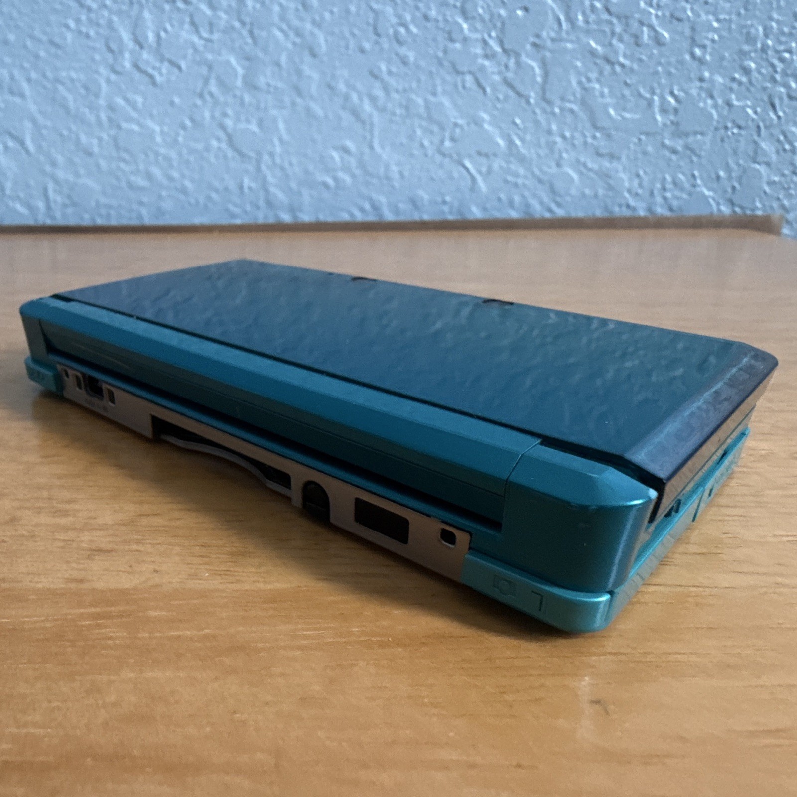 Nintendo 3DS Aqua Blue Console Bundle Charger Stylus Case CTR-001 (U.S Seller)