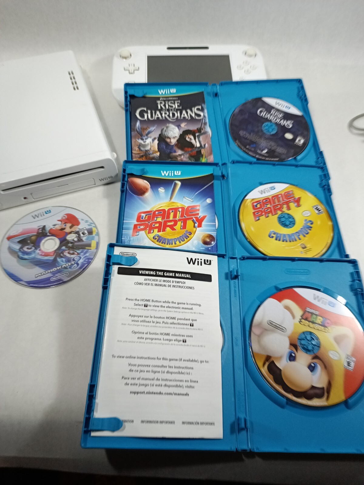 Nintendo Wii U 8GB Handheld System Mario Kart 8 Super Mario 3d World