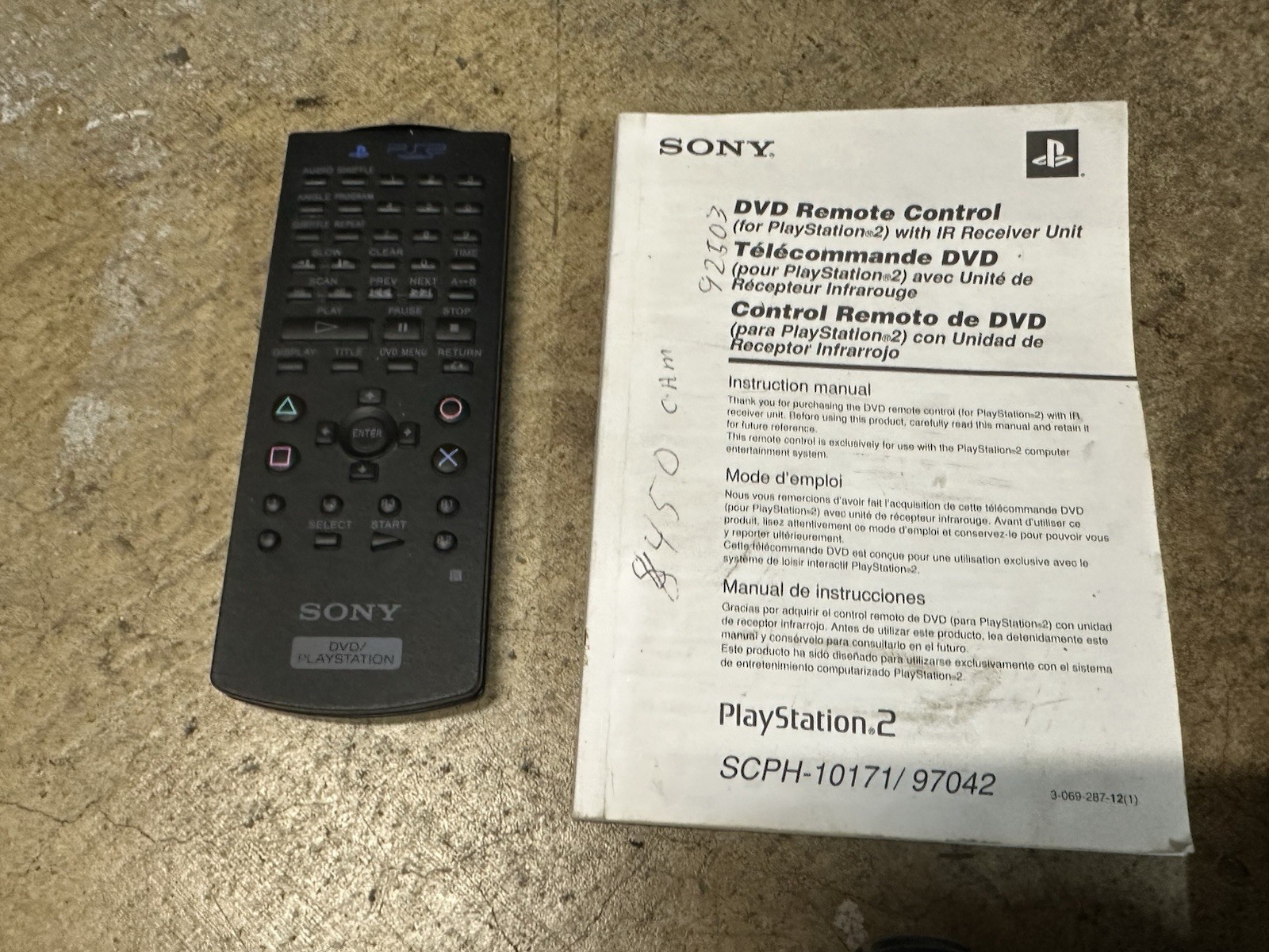 Sony PlayStation 2 Slim Console PS2 SCPH-75001 Bundle Eye Toy Camera Games