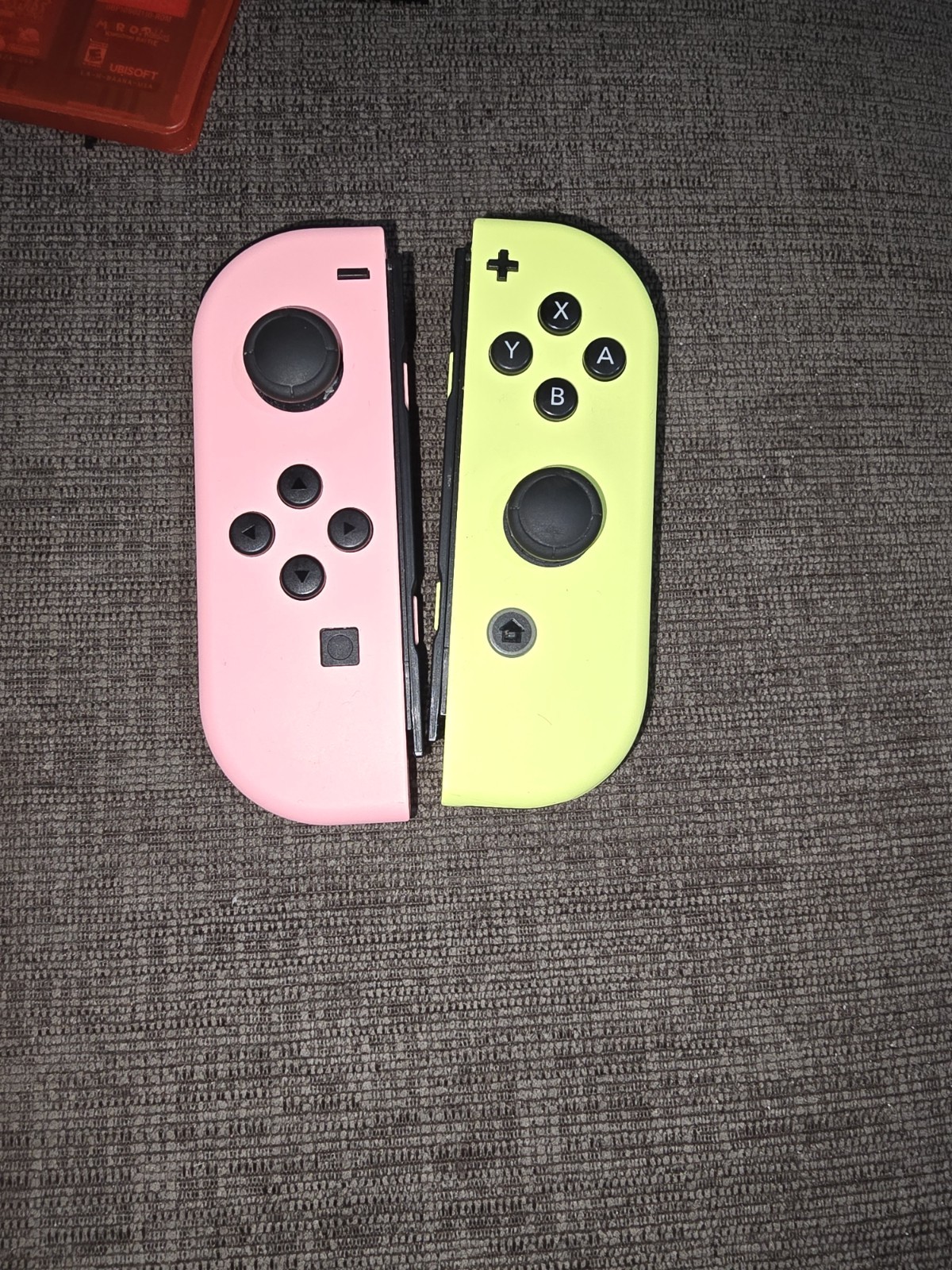 Nintendo Switch OLED 64GB With 9 Nintendo Switch Games, extra controller, + case