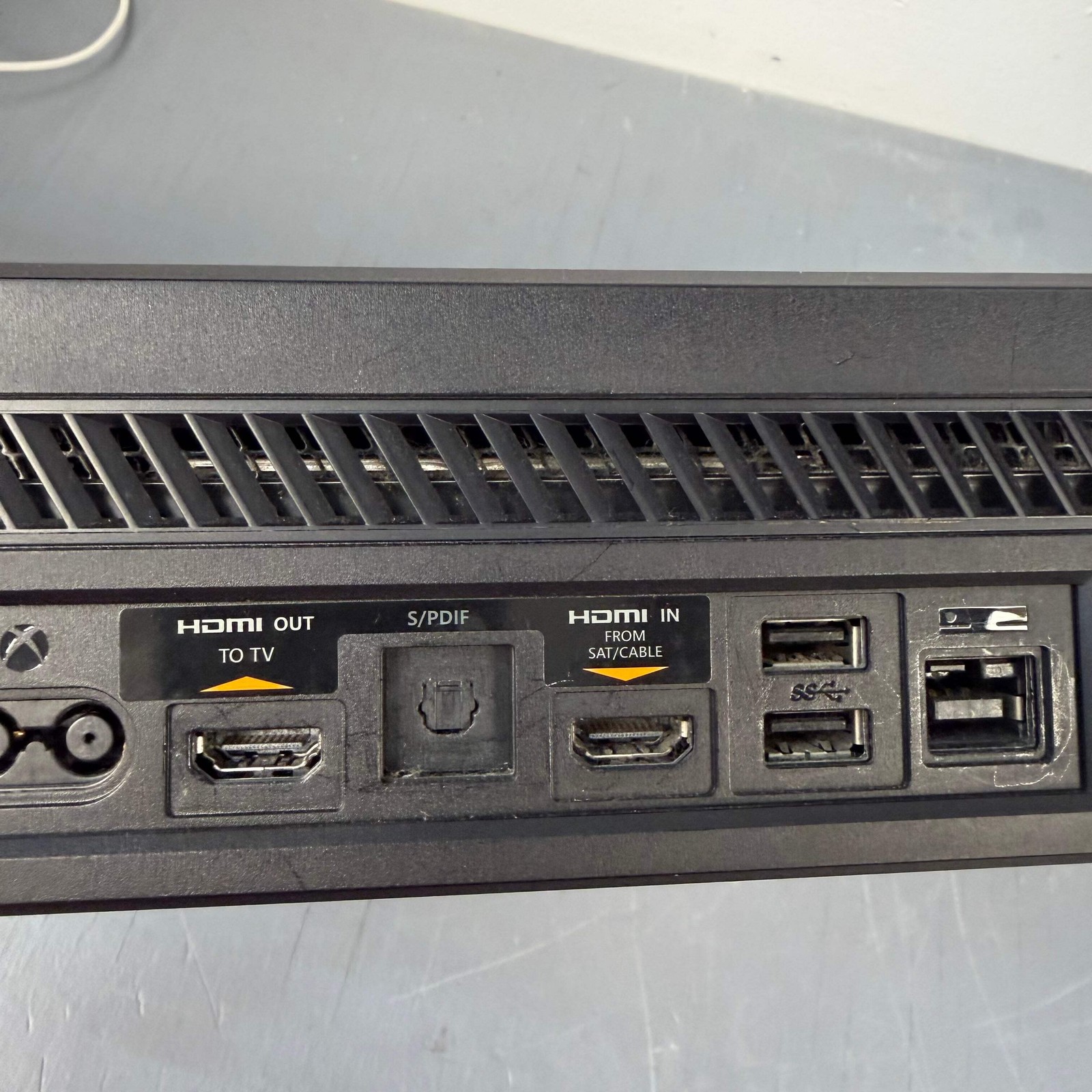 Microsoft Xbox One 500GB Console Gaming System Only Black 1540
