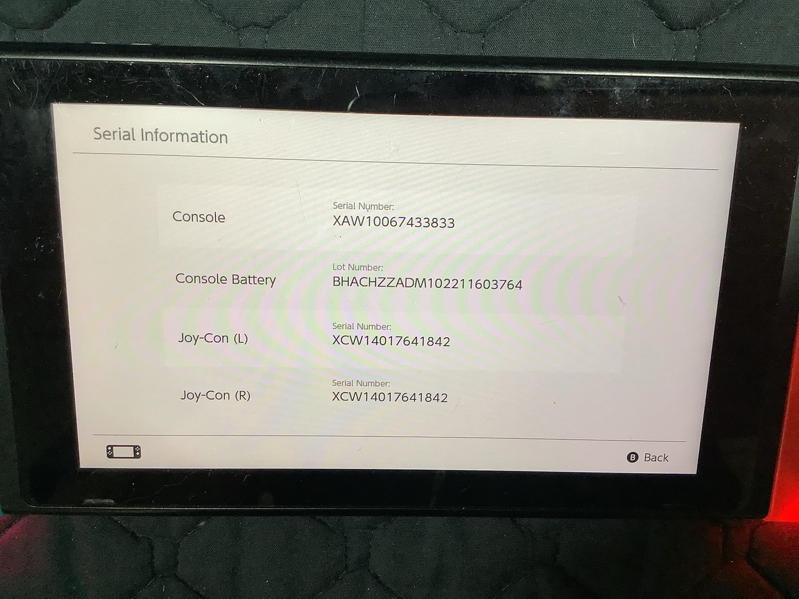 Nintendo Switch (HAC-001) – Handheld Console & Joycons