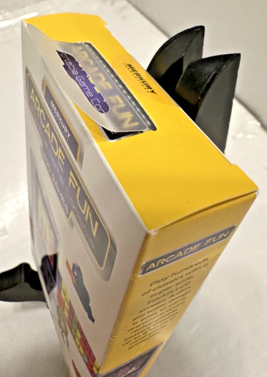 Merkury Innovations Arcade Fun Portable Game Console 200 Games 2025 (New/Sealed)