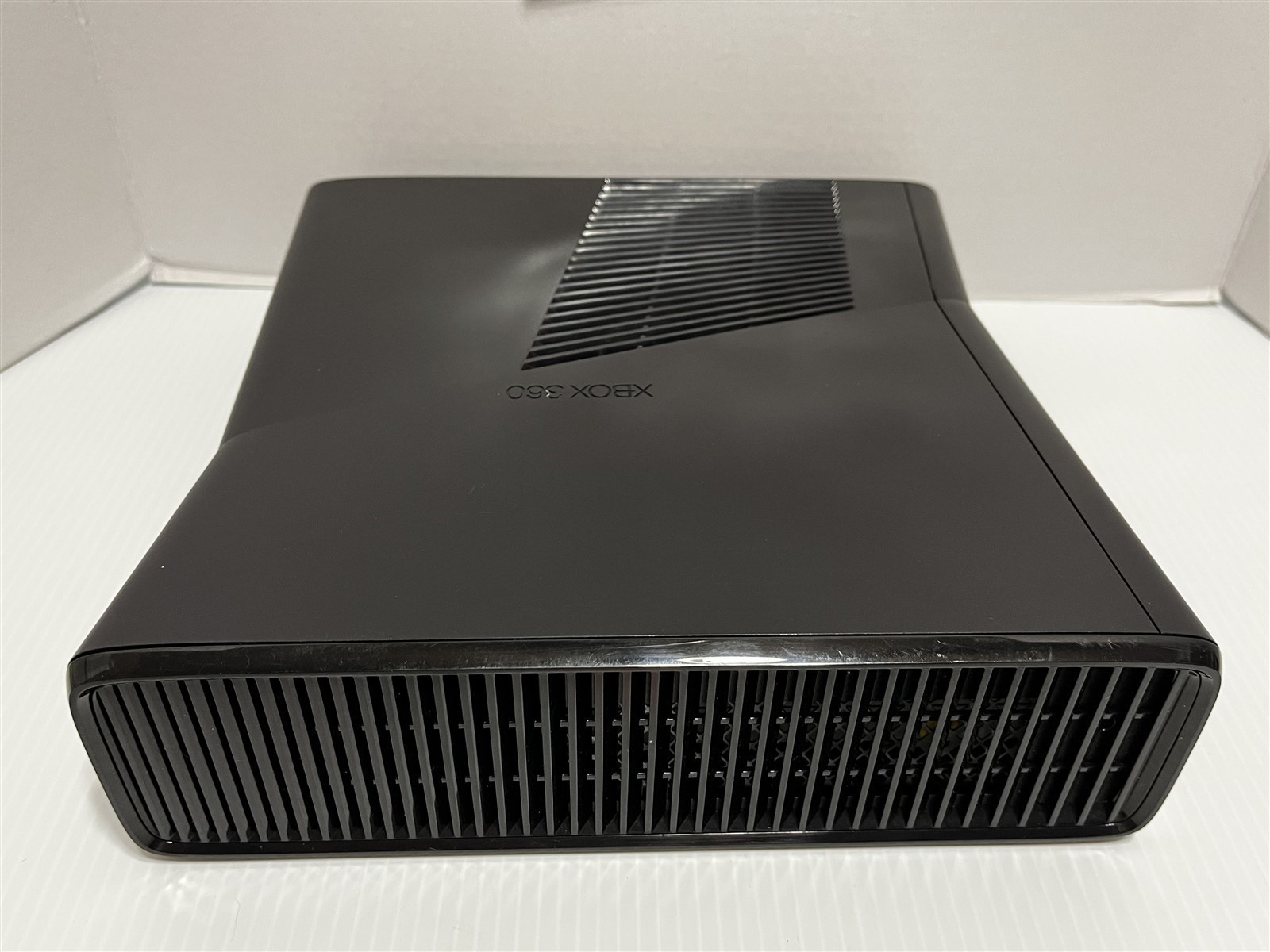 Xbox 360 S Slim 1439 320GB Bundle with Controller – Fully Refurbished -Fast Ship