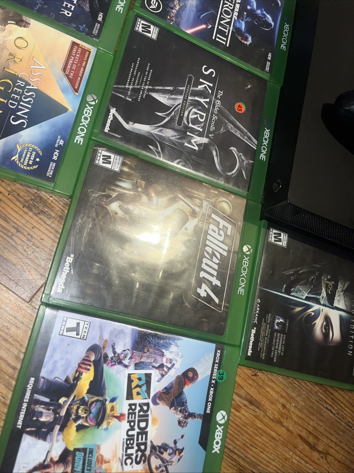 Microsoft Xbox One X 1TB Black Console 1 Controller 10 Games Bundle