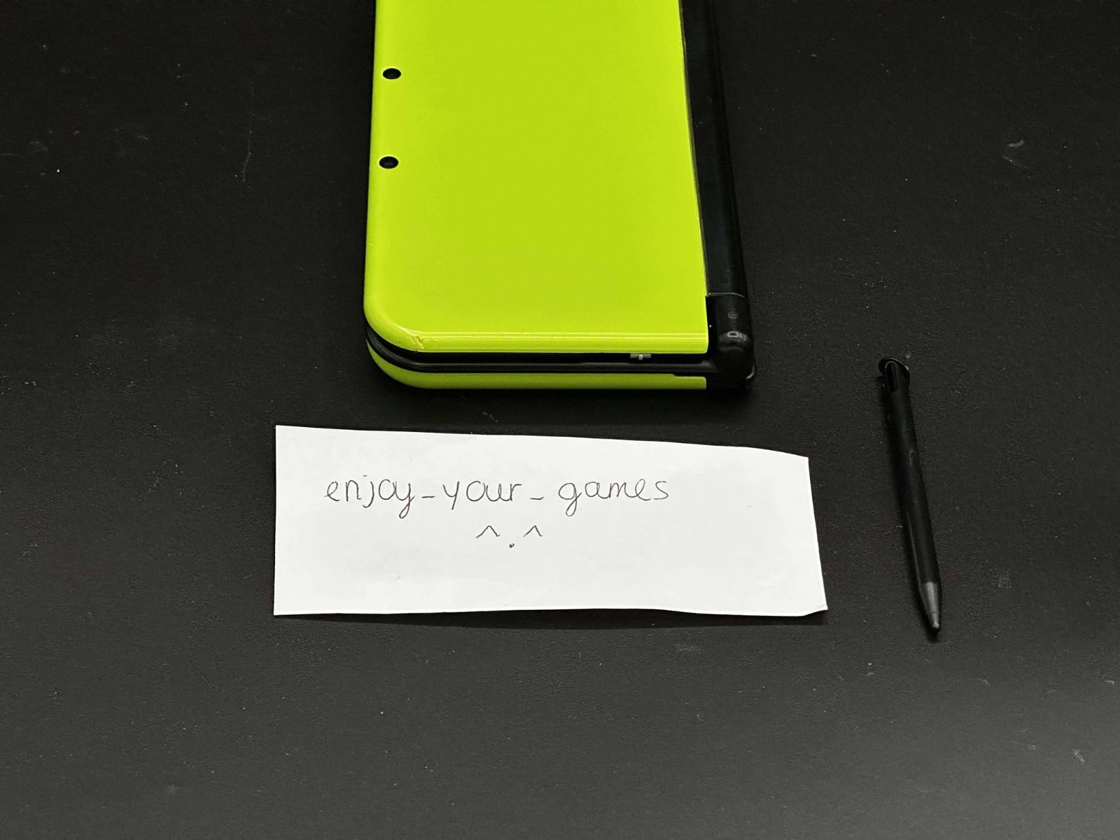 Nintendo New 3DS XL LL Lime Green | English | Charger | Stylus – SHIP IN 1-DAY