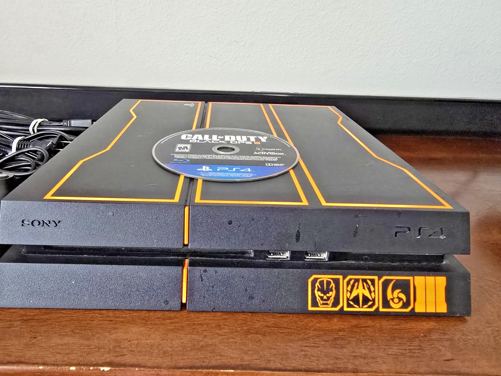 Sony PlayStation 4 PS4 1TB Call of Duty: Black Ops III Edition Console CUH-1215B