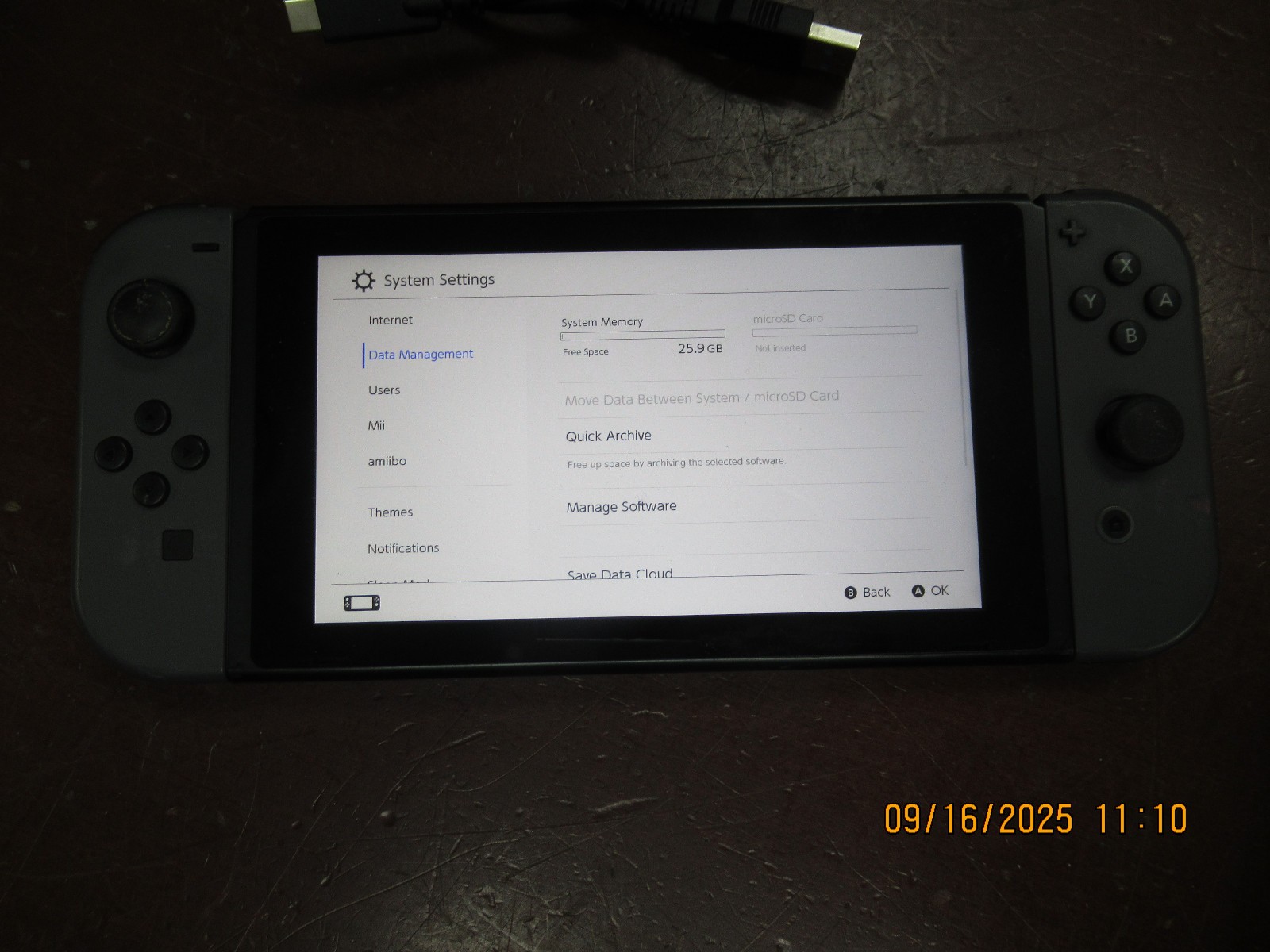 Nintendo Switch HAC-001 32GB Console with Gray Joy‑Con, Type-C Cable