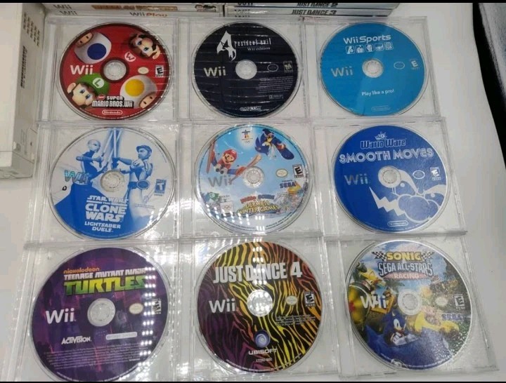Nintendo Wii Console Bundle w/ 2 Remotes + 50 Games + HDMI Adapter VGC! Tested!