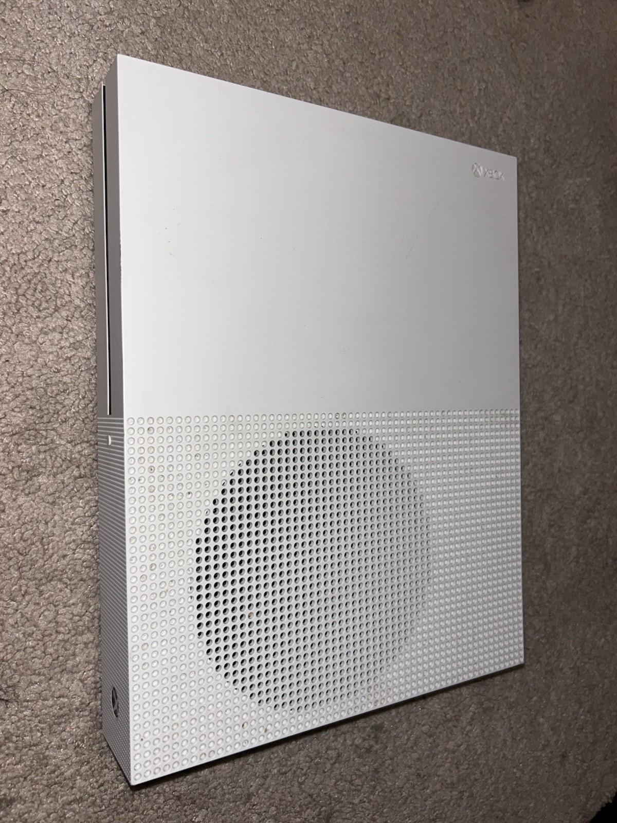 Microsoft Xbox One S – For Parts/ Not Tested