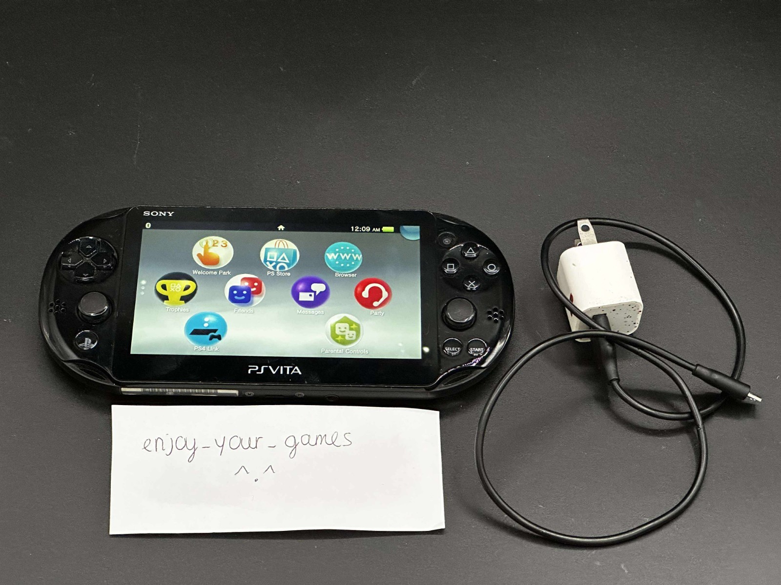 Sony PS Vita LED PCH-2000/2001 Black Model WIFI with Charger – SHIP IN 1-DAY