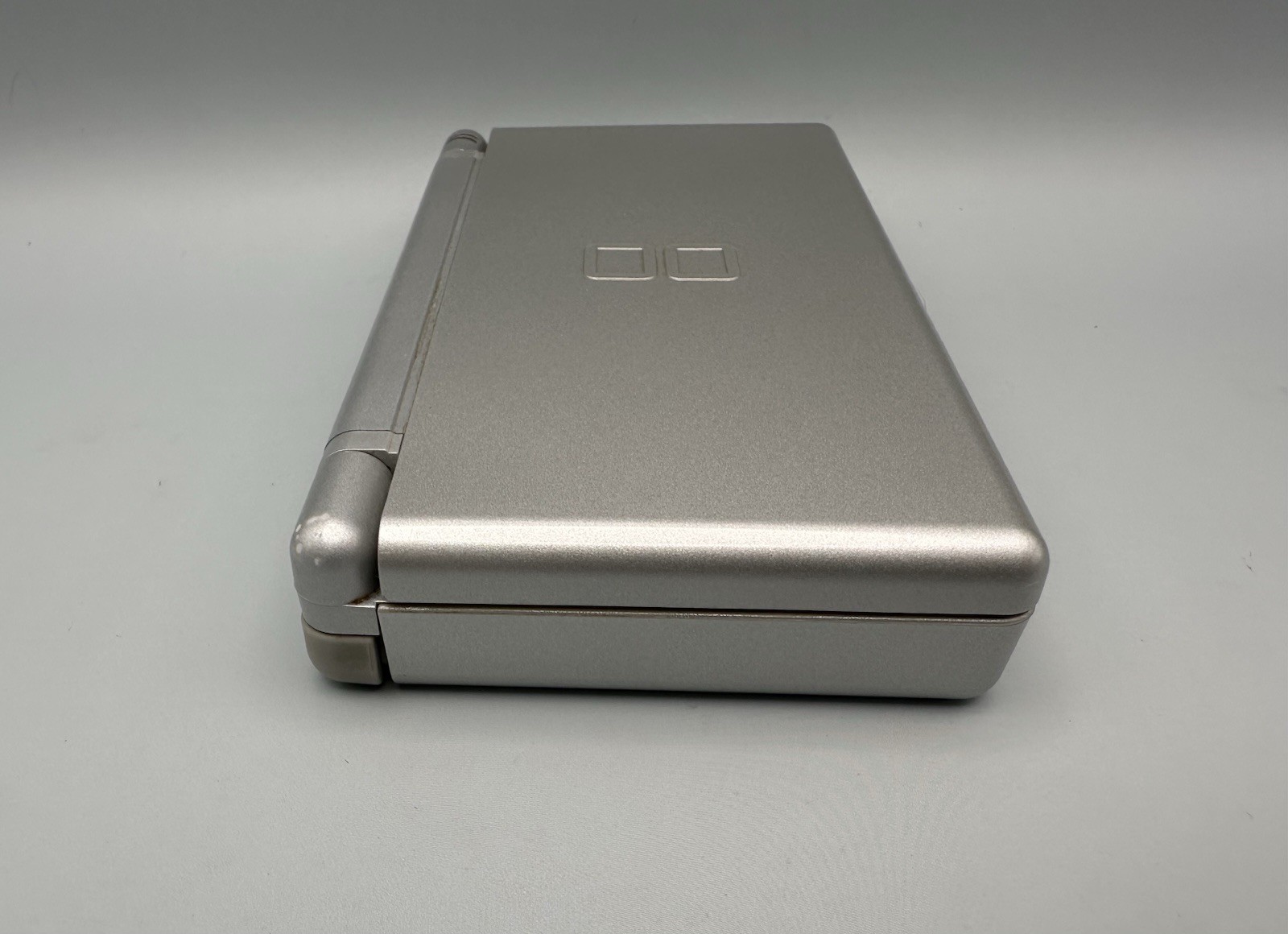 Nintendo DS Lite Console USG-001 with charger – Silver (Tested, Working)