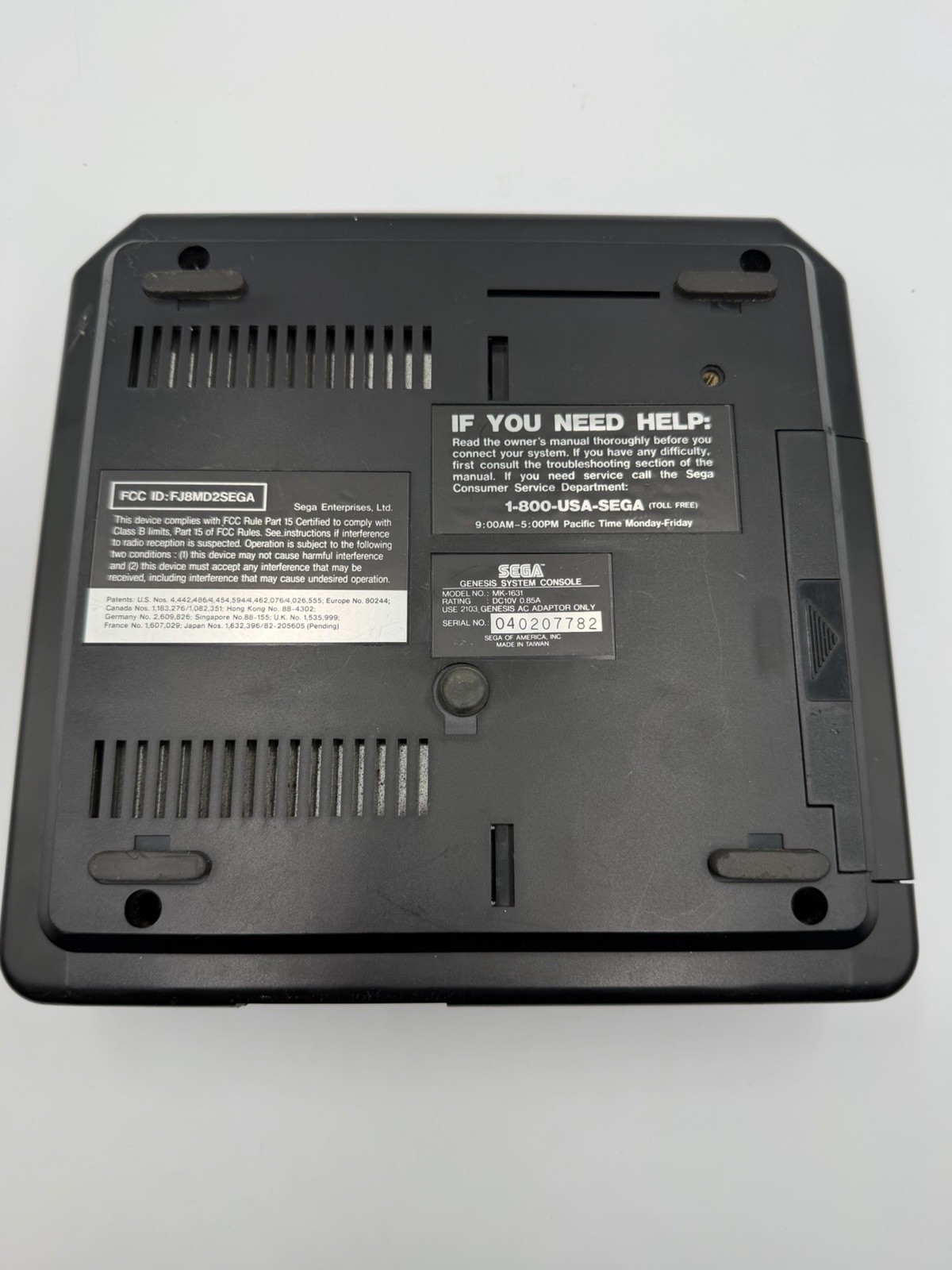 Sega MK-1631 Genesis Tested Console Video Game System Only