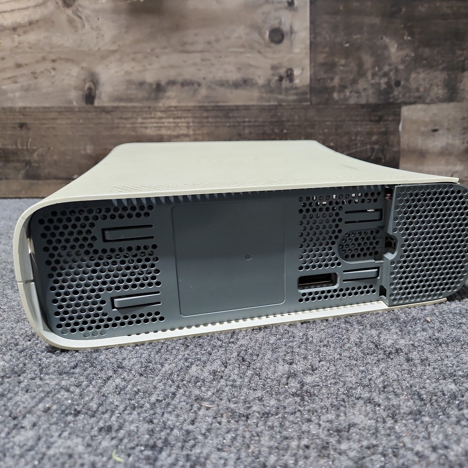 Microsoft Xbox 360 Console ONLY For Parts Turns On Has But RROD