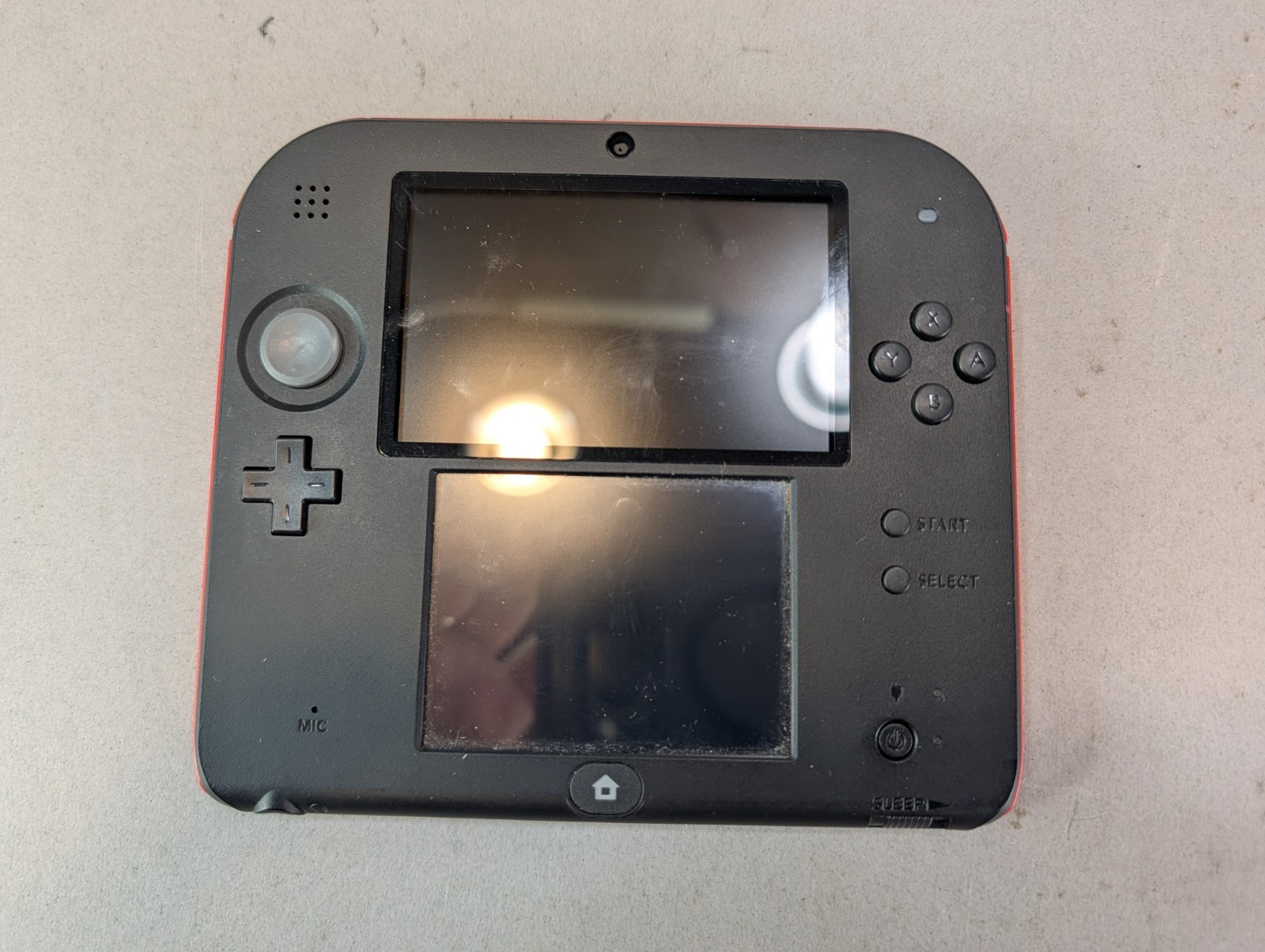 Nintendo 2DS Mario Kart7 Edition In Original Box OEM Charger & Stylus Red