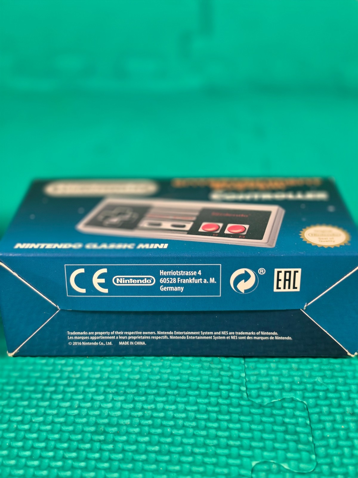 Nintendo Classic Mini: Nintendo Entertainment System (NES) Controller