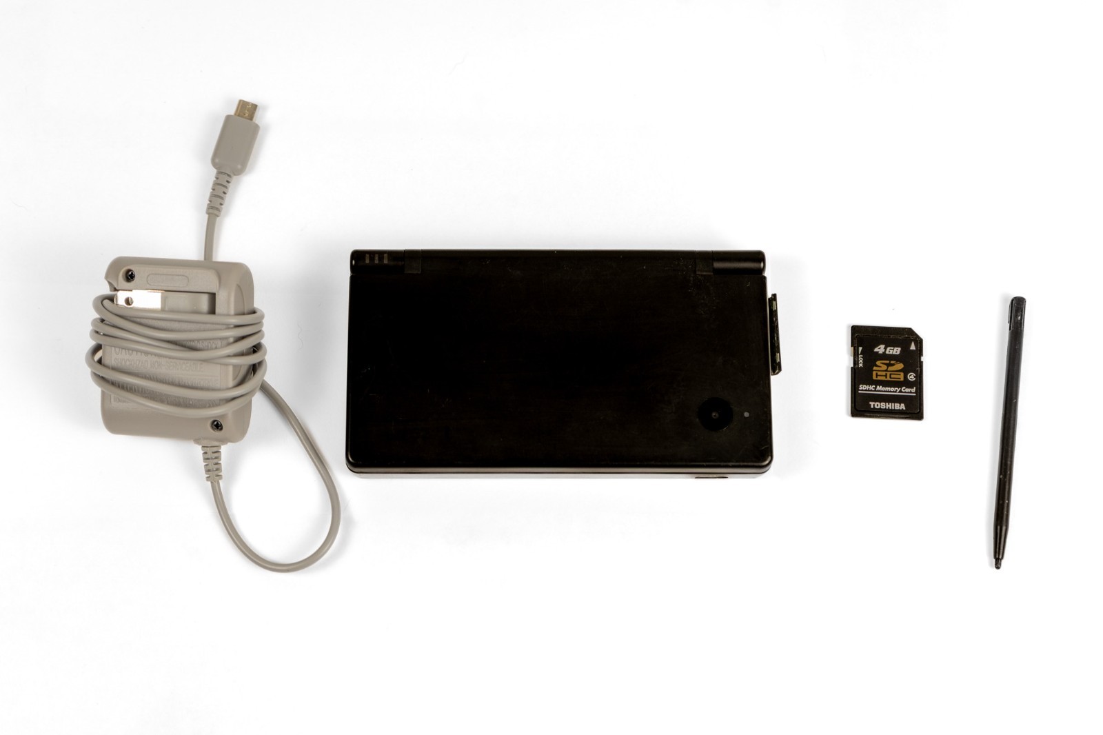 Nintendo DSi Matte Black Console (Japan) – Region Free w/ Charger & 4GB SD Card