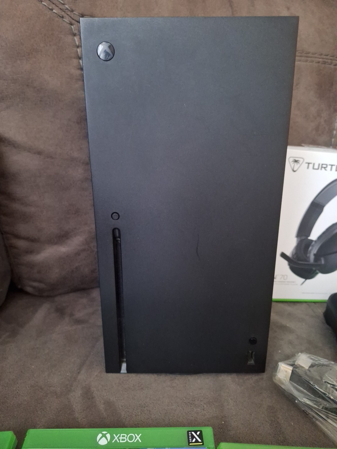 Microsoft Xbox Series X 1TB With Box.Bundled With A Headset And 3 Games .