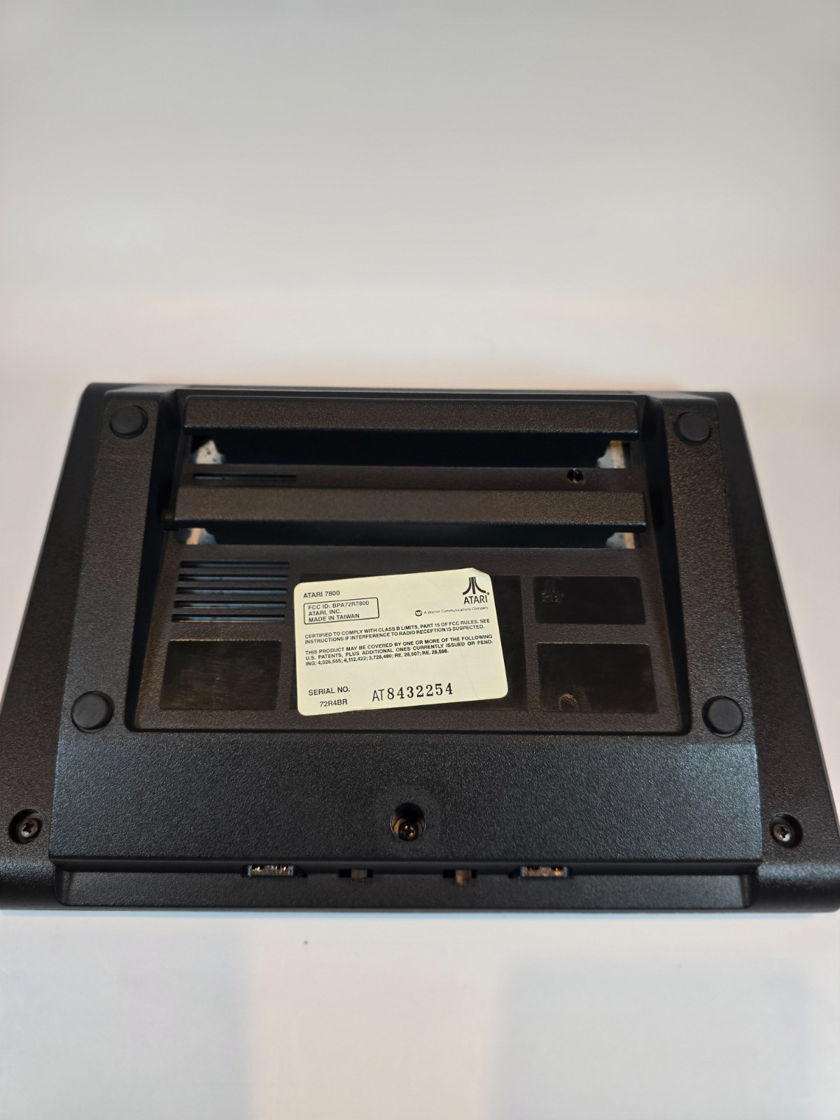 Atari 7800 Console w/ Pole Position II, 2 Controls, PSU, RF Cable AT8432254