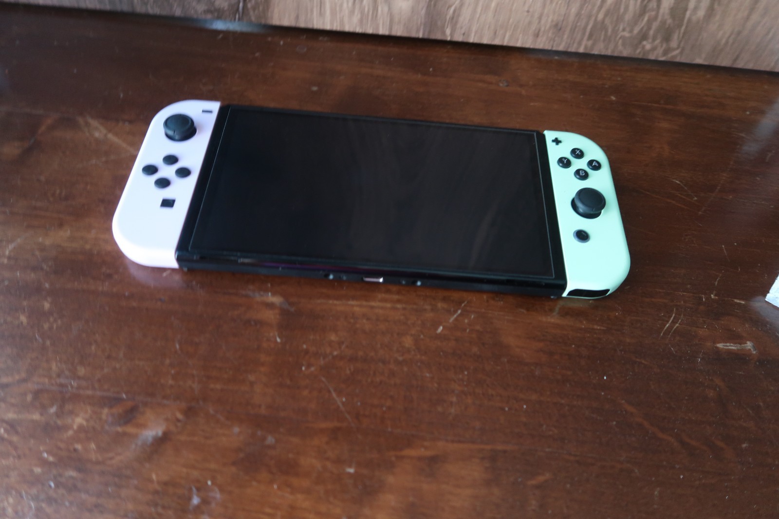 Nintendo Switch OLED 64GB WHITE with extra joycons and chargers
