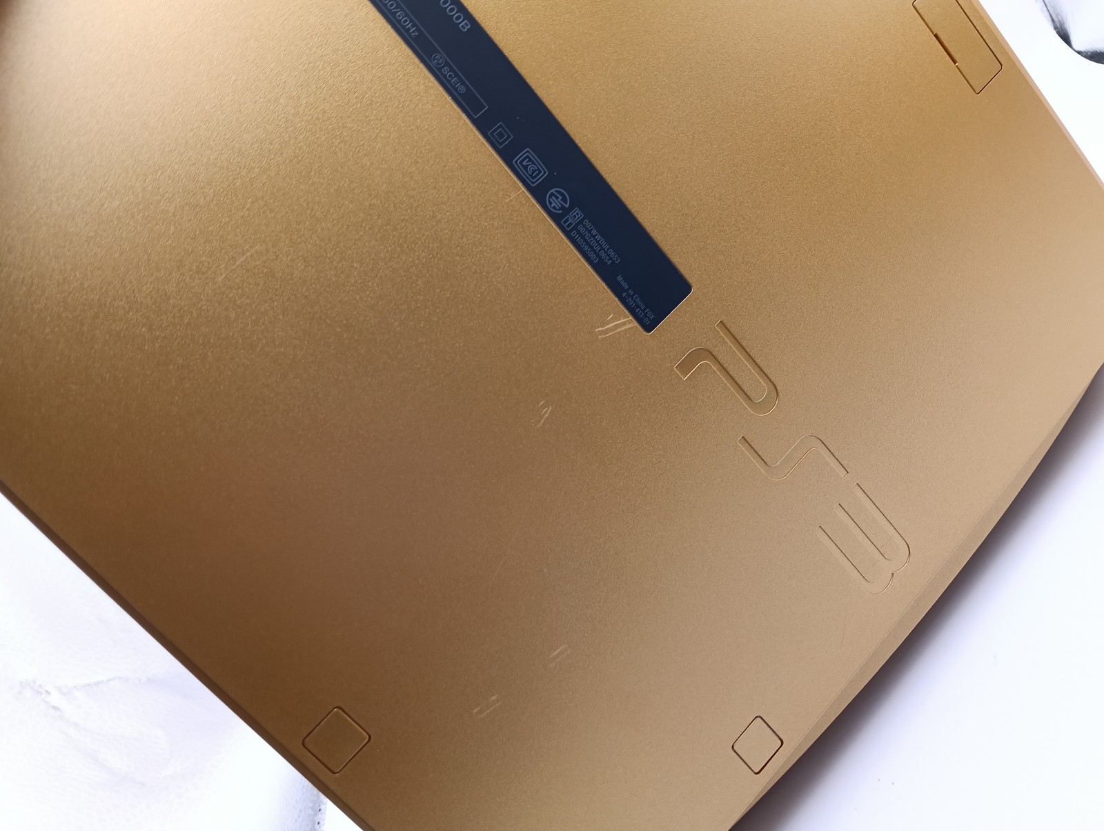 Sony PlayStation 3 PS3 One Piece GOLD LIMITED Edition 320GB Console CECH-3000B