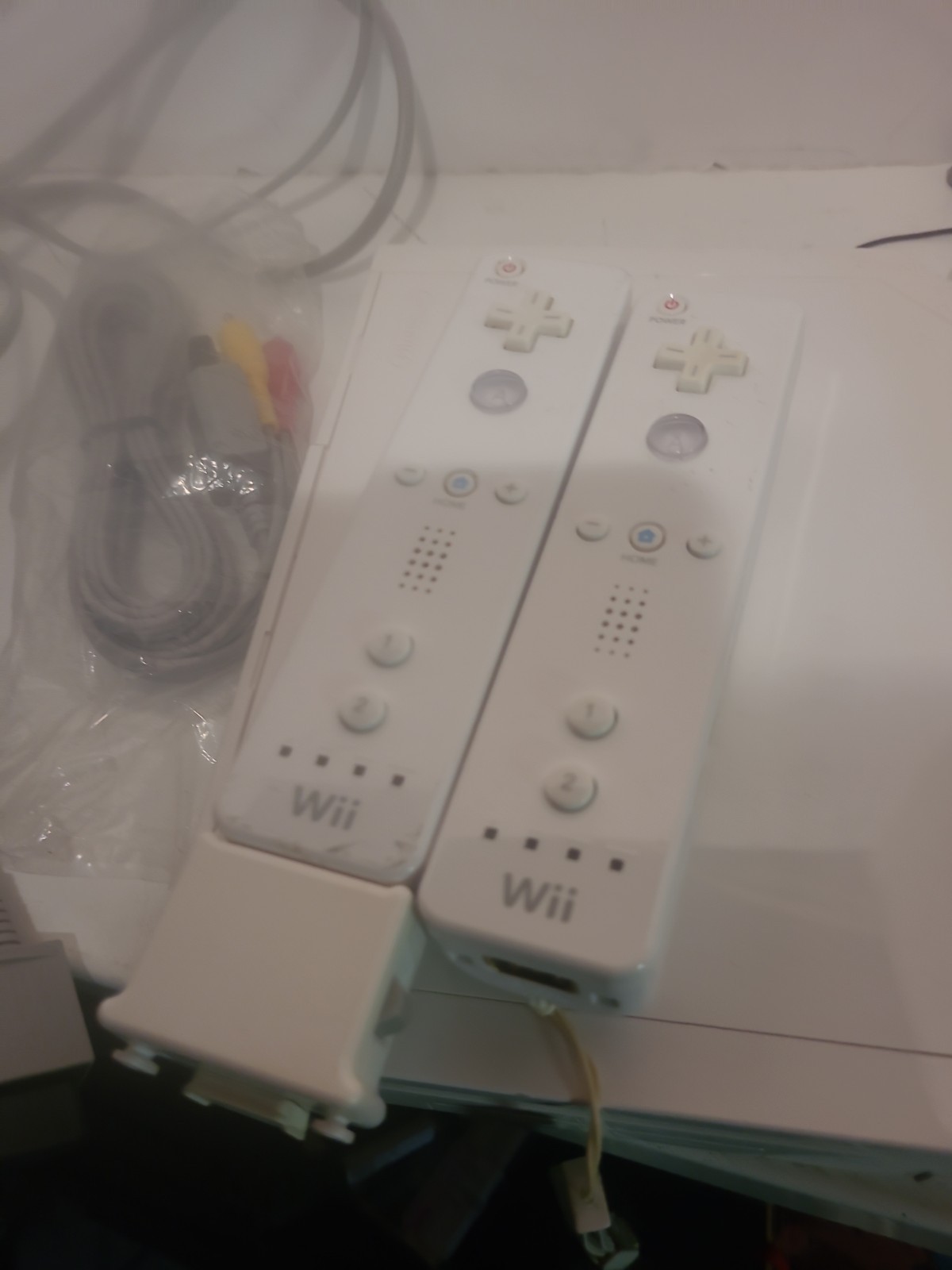 Nintendo Wii Launch Edition White Console RVL-001 OEM CONTROLLER NUNCHUK Works!