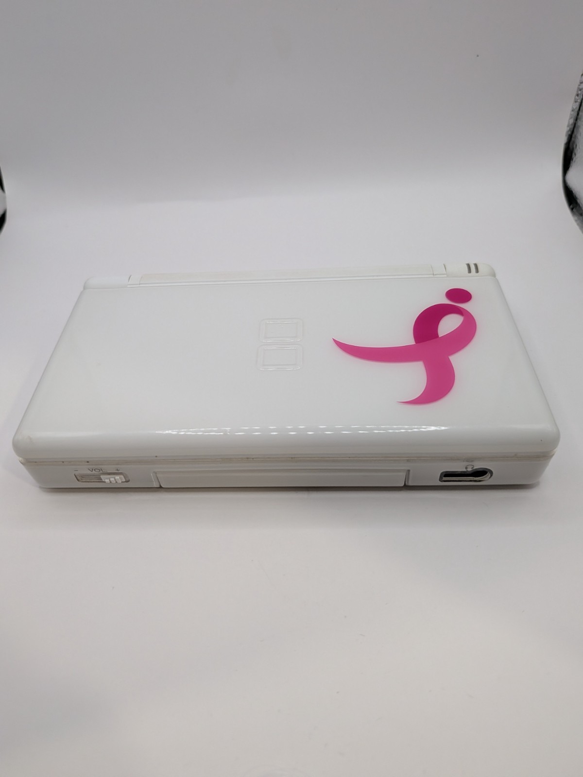 Nintendo DS Lite – Pink Ribbon White Special Edition – Tested & Works
