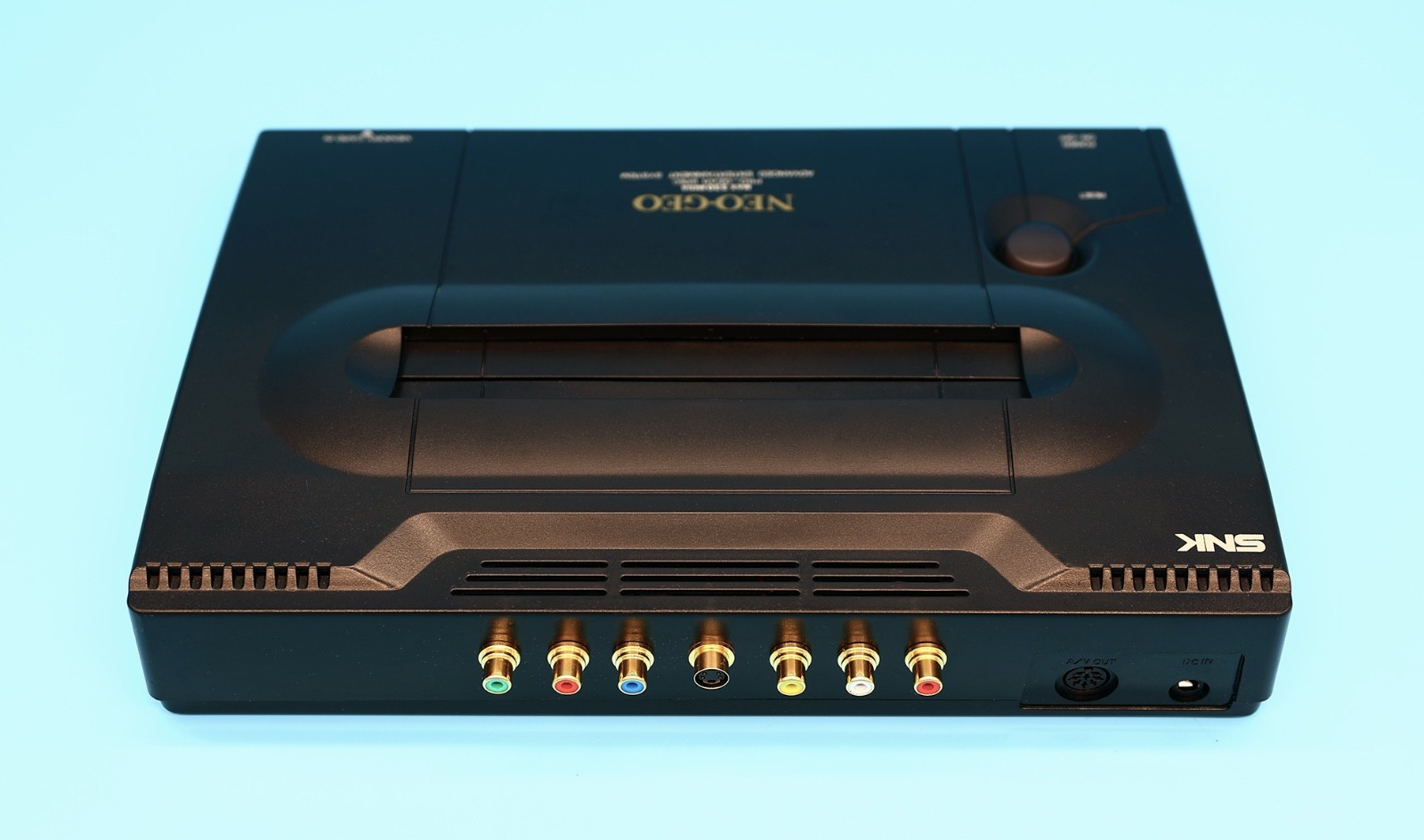 REI Neo Geo AES System/Console • HDTV Component, S-Video, Stereo, UniBios • SNK