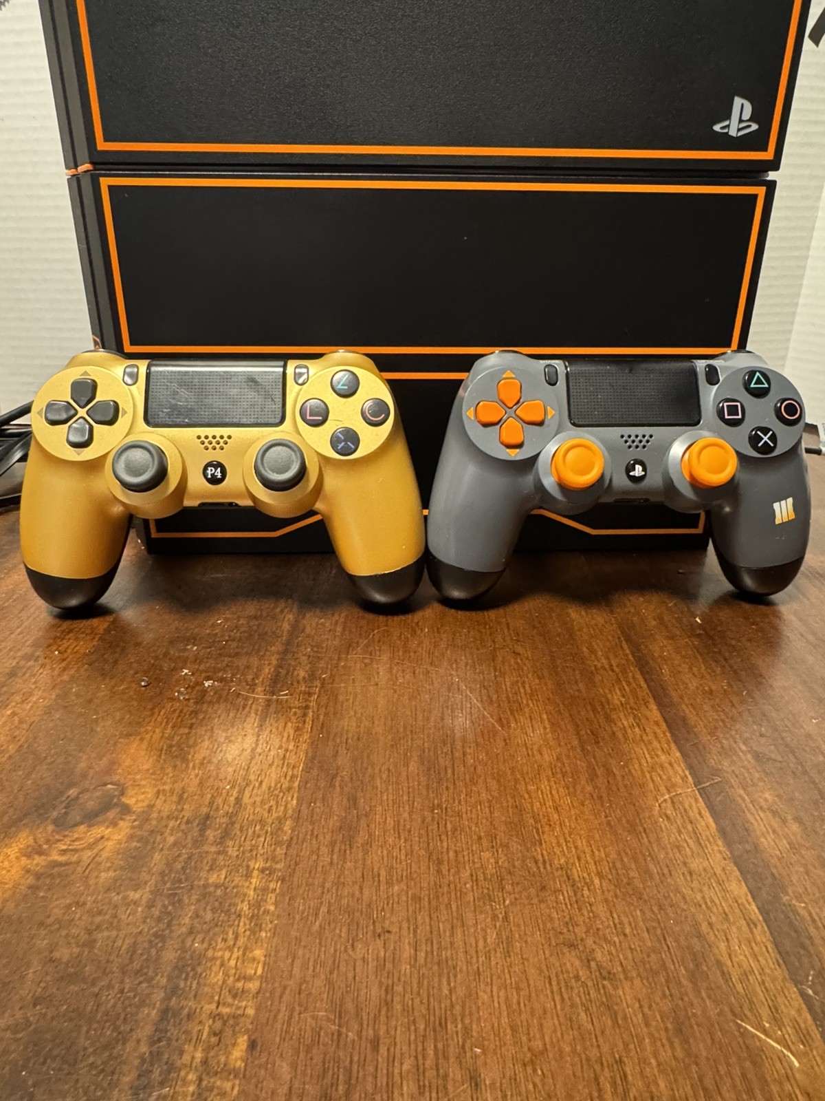 Sony PlayStation 4 1TB Console Call of Duty: Black Ops III with 10 PS4 games