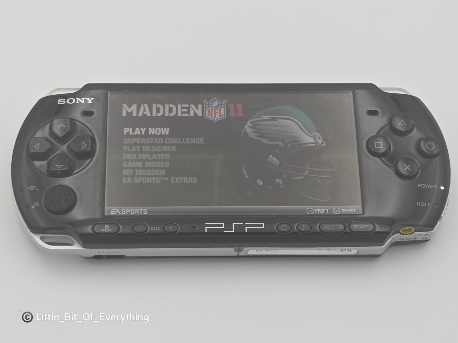 Sony PlayStation PSP 3001 Console (Memory Stick, New Battery, Charger & 3 Games)