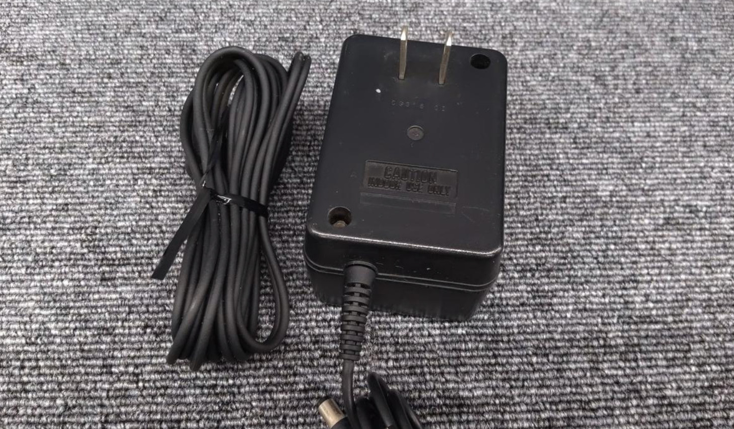 Sega Mega Drive HAA-2510 Console w/ 2 Controller AC Adapter Japan