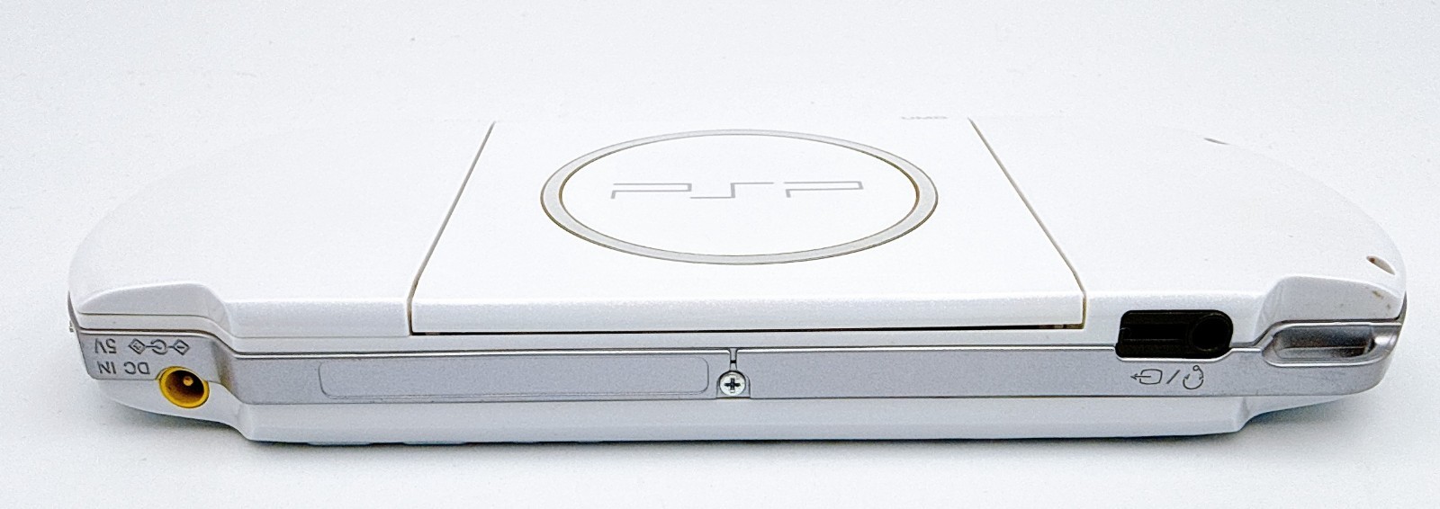 SONY PSP-3000 Console White Complete in Box Region Free w/4GB – Very Good