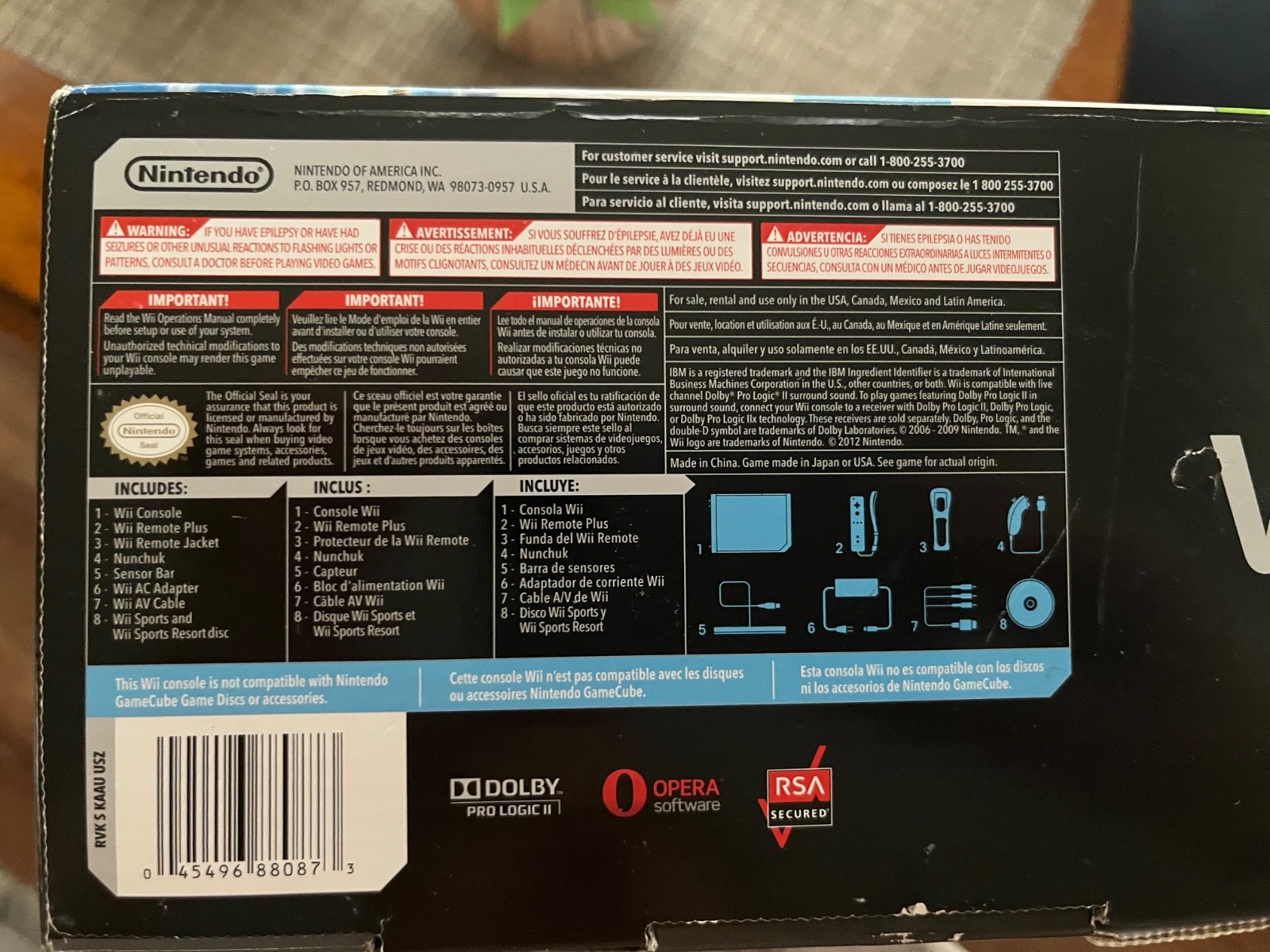 Nintendo RVLSKRP2 Wii Console with Wii Sports Resort