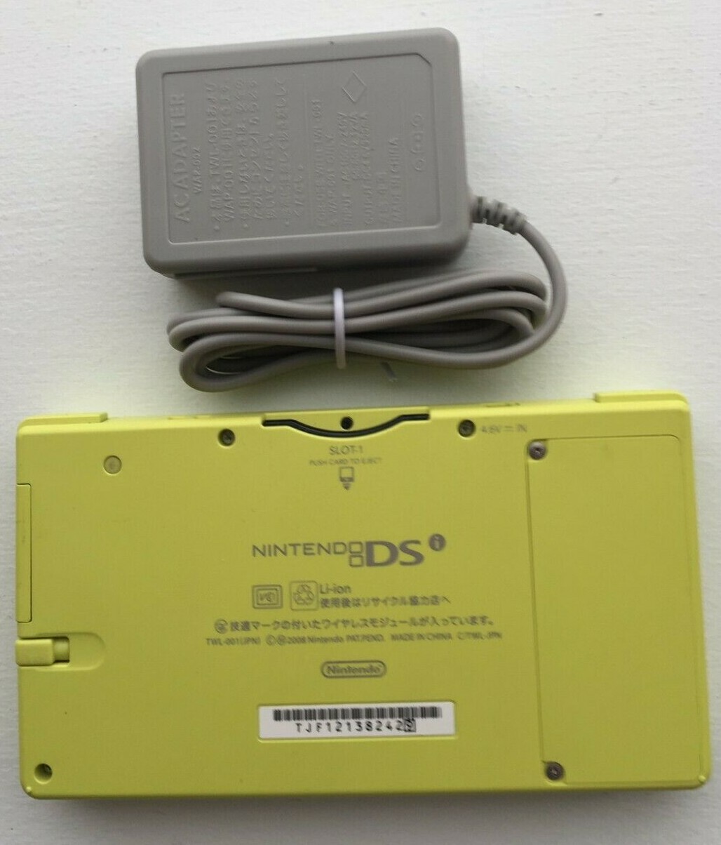 Nintendo DSi Lime Green/Charger GOOD CONDITION! Japanese Version. Plays US Games