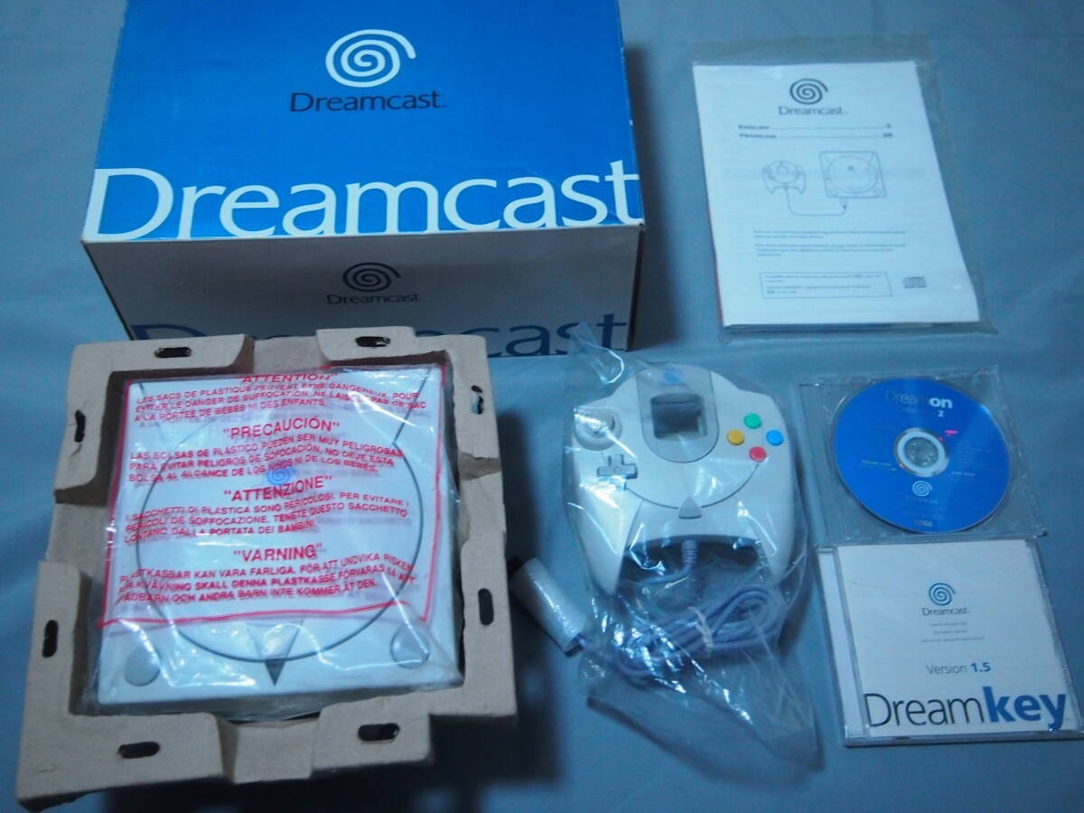 Sega Dreamcast PAL EU HKT-3030 Console *COMPLETE – UNUSED? MINT*