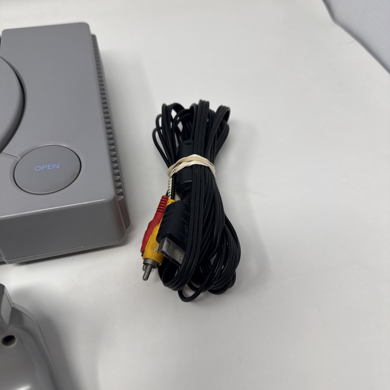 Sony PlayStation 1 Console SCPH-5501- PS1 BUNDLE – TESTED AND WORKING