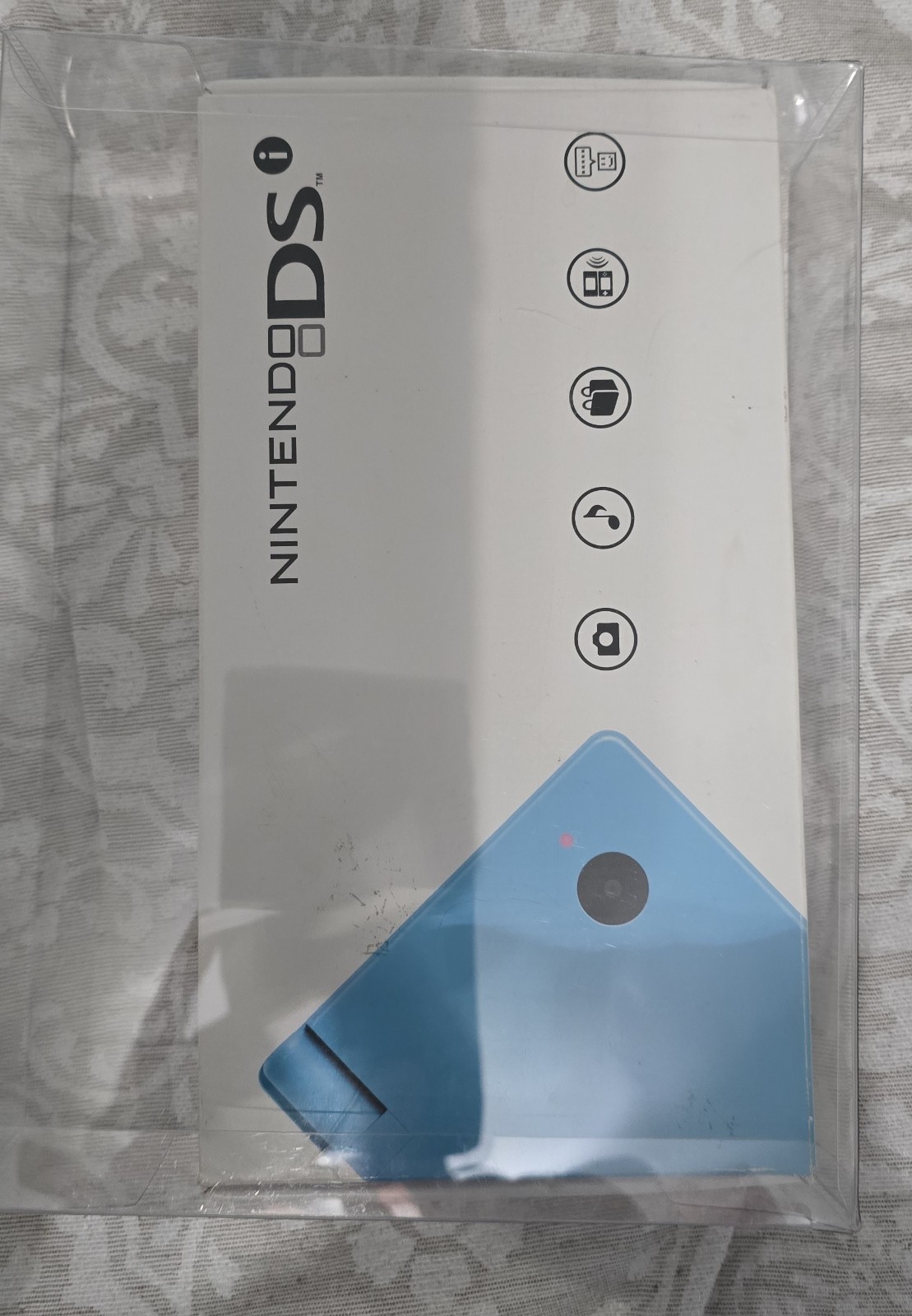 Nintendo DSi Teal Blue Complete Cib Plus Protector And Car Charger
