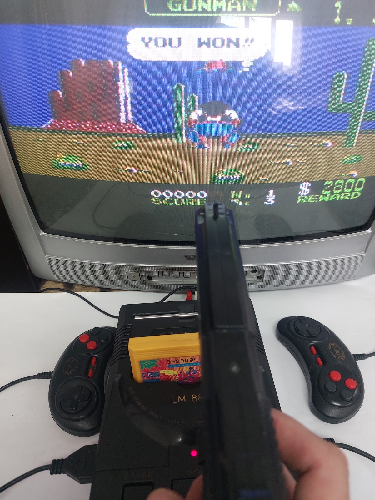 Haili lm-888 Terminator video game console from 90’s full kit box cartridge 9999