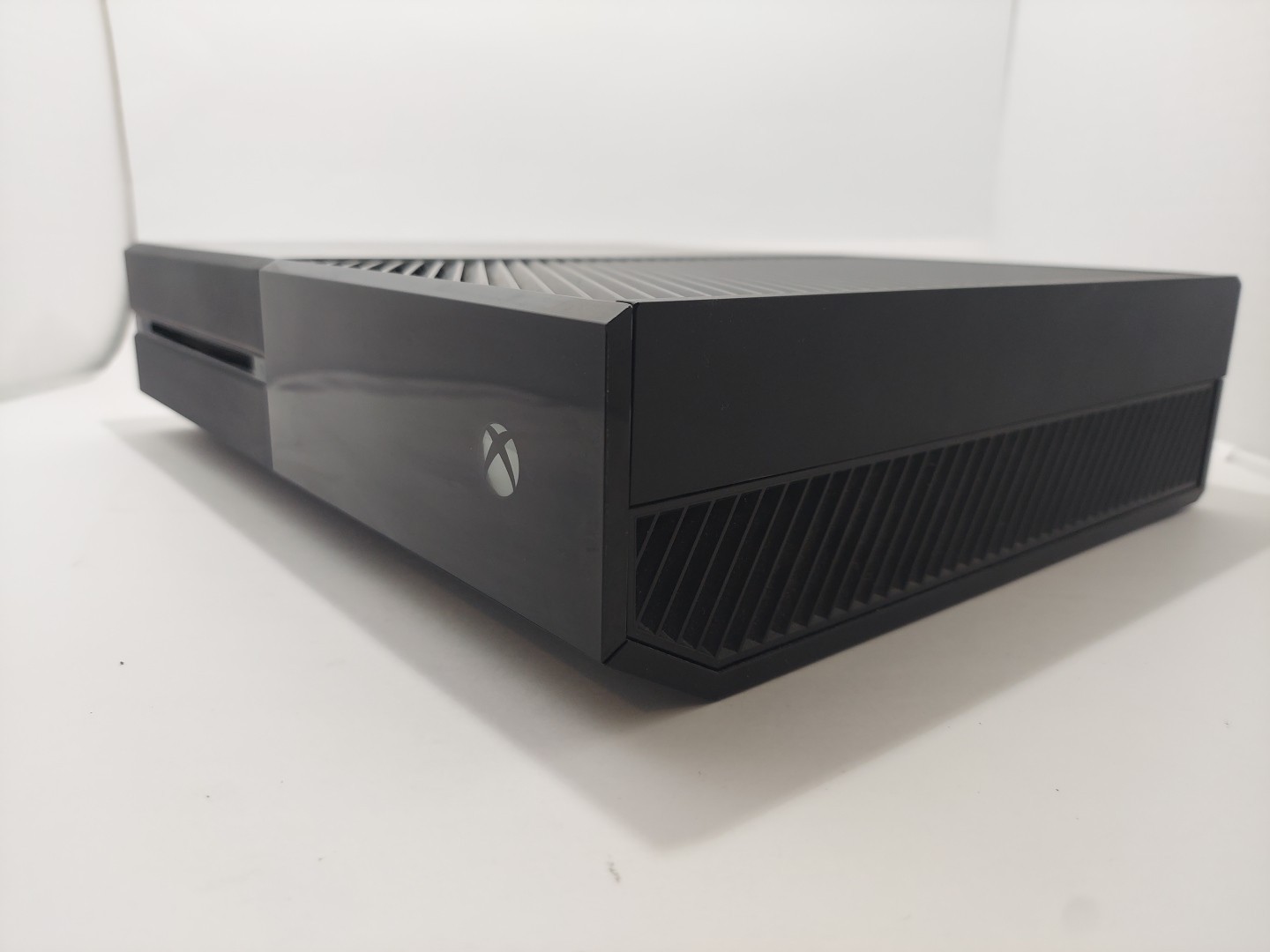 Xbox One 500GB Console Bundle – Controller – Power & HDMI Cord – Tested