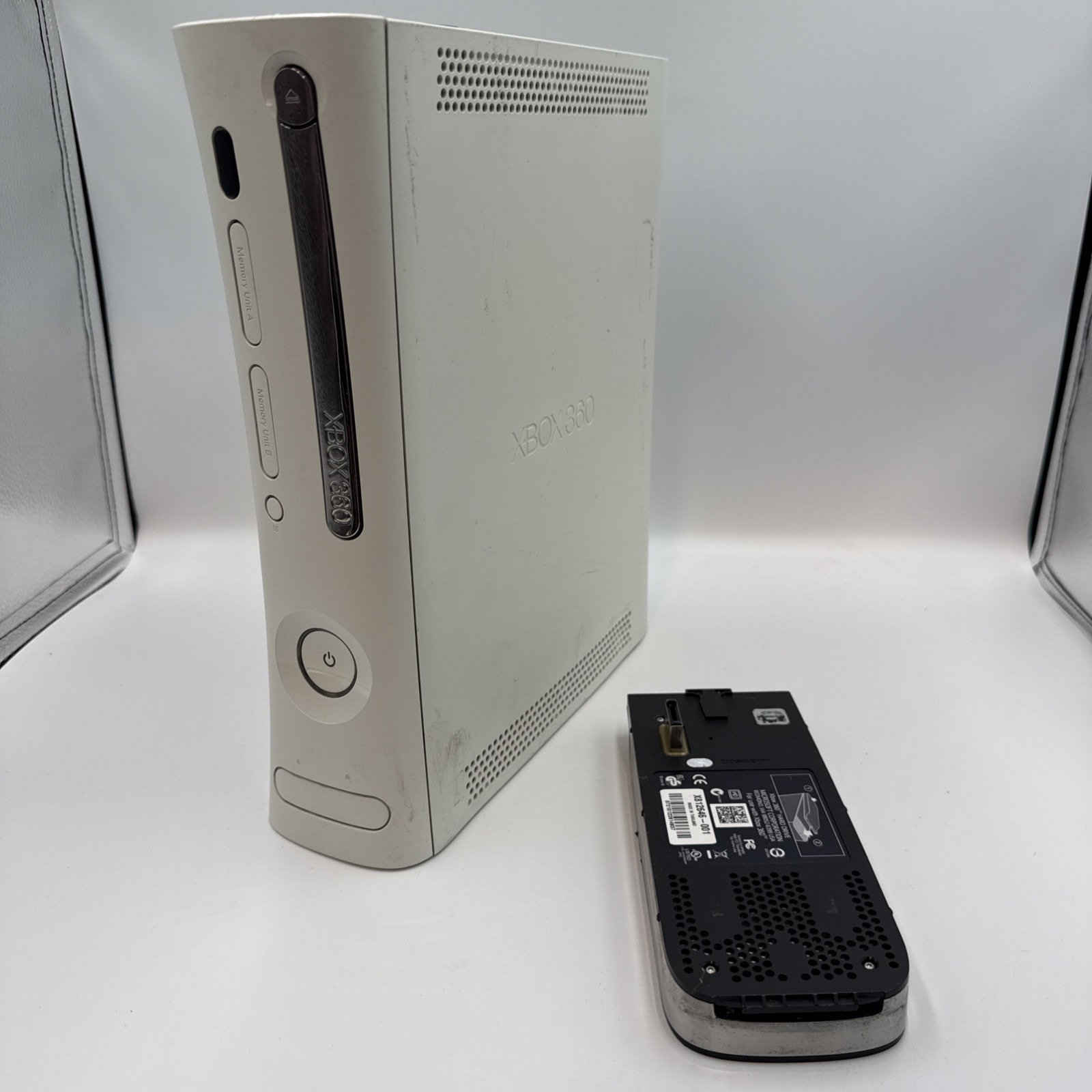 Microsoft Xbox 360 Console White With Hard Drive AS-IS Parts Untested