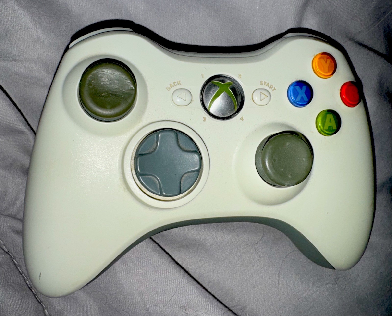 Microsoft Xbox 360 E 250GB Gaming Bundle -Console/Controller/Adapter