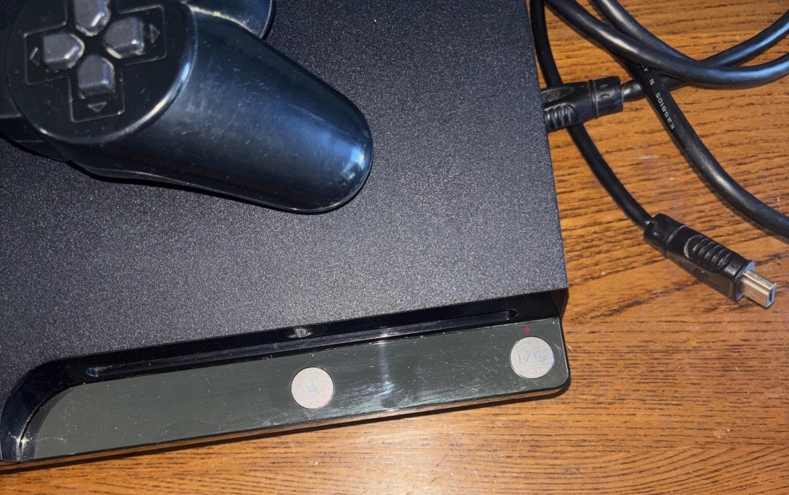 Sony PlayStation 3 Slim PS3 320GB Console 2 Controller + Cords