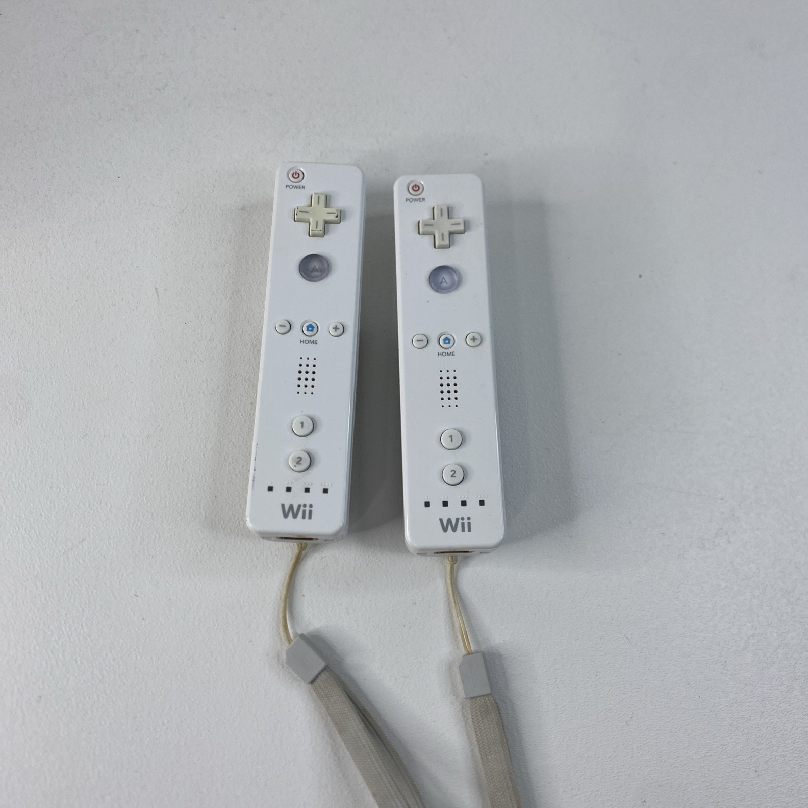 Nintendo Wii RVL-001(USA) Console Bundle Tested W/ Controllers Sensor Bar & More