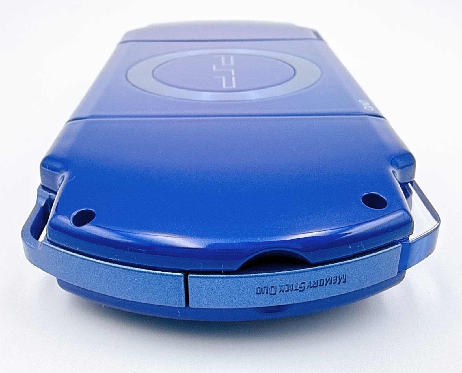 Sony PSP-2000 Console Metallic Blue 1 Seg Pack Region free – Open box unused