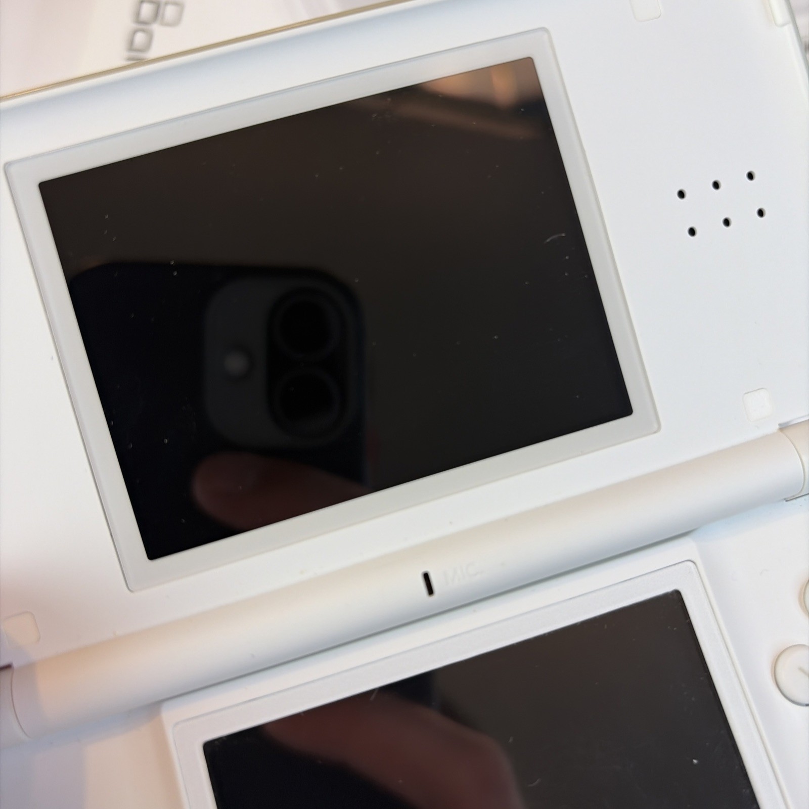 Nintendo DS Lite Polar White Handheld System Complete In Box Tested CIB