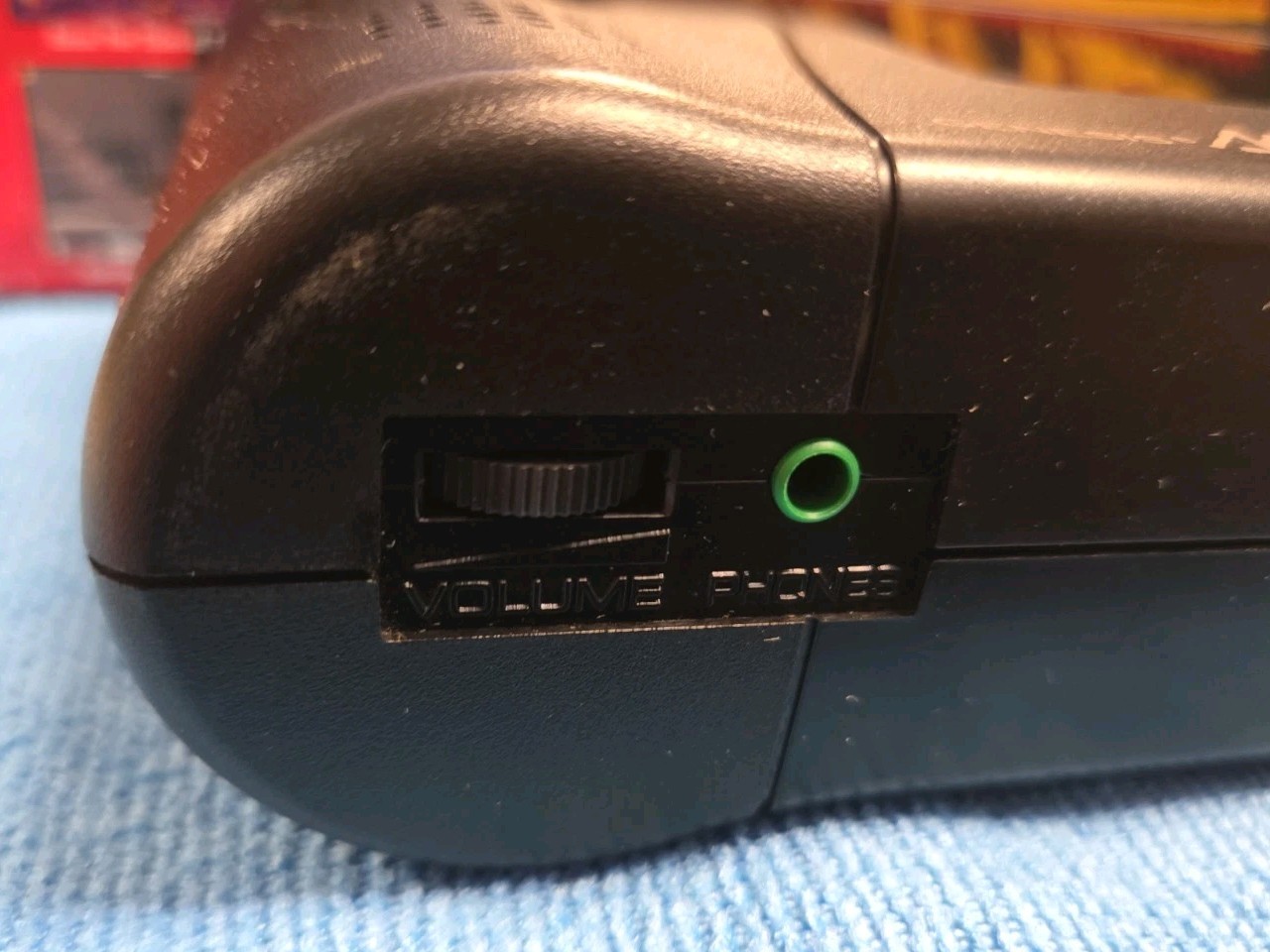 Sega Nomad Console. With Box (no inserts). A/C adaptor. Battery holder missing..