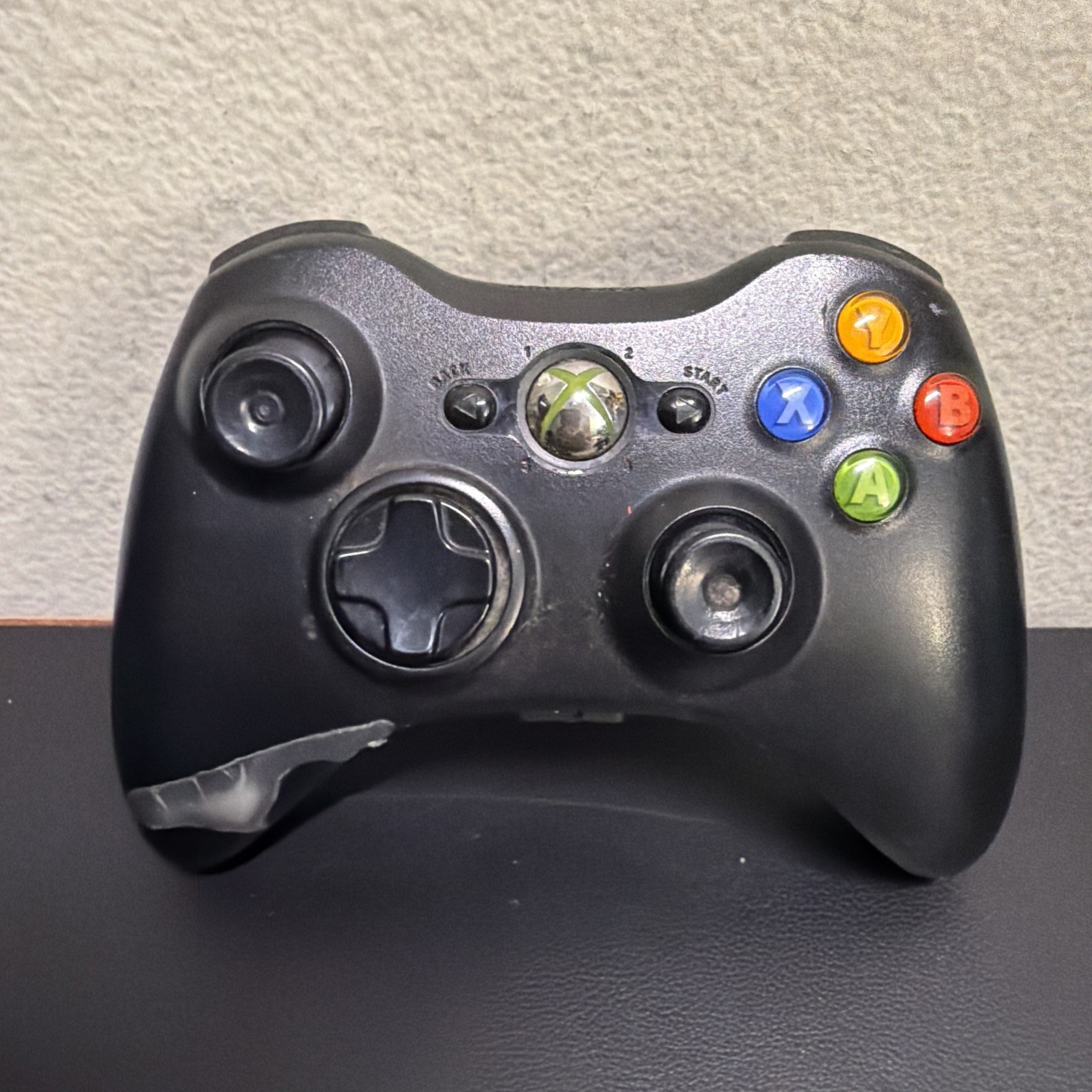 Xbox 360 Matte Black Console 4 GB W Cables/Controller NO HDD READ DESC