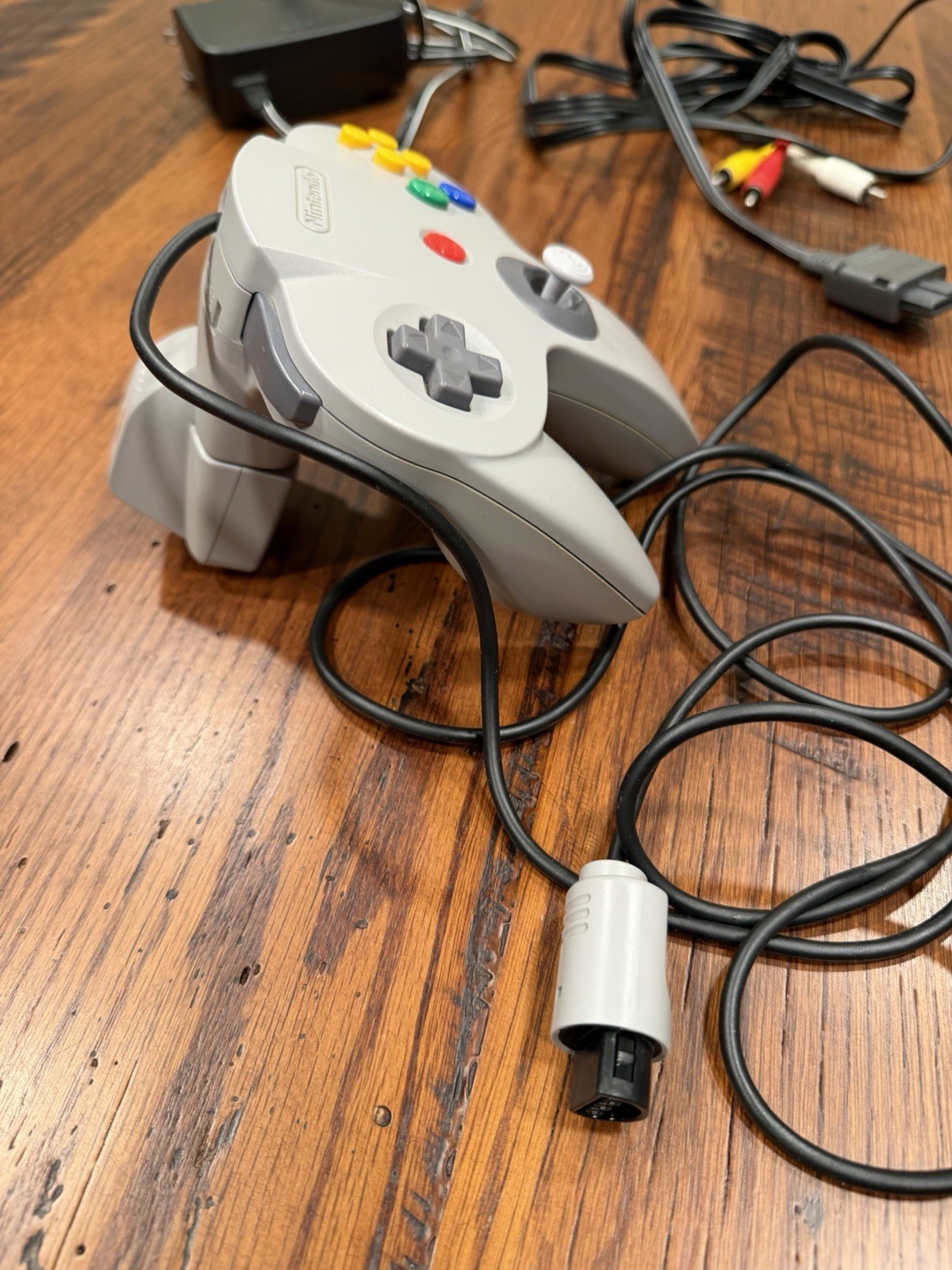 Nintendo N64 Home Console 1996 Charcoal Gray NUS-001 Controller and All Cables