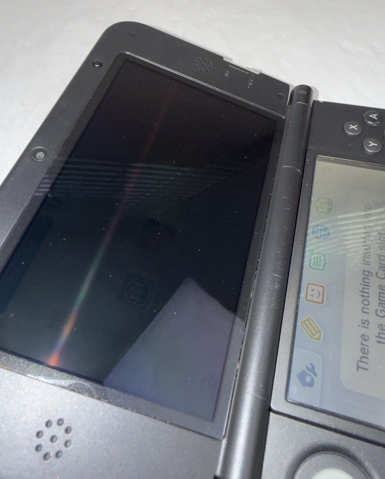 Nintendo 3DS XL Handheld Console – Red/ Black. Top Screen Not Backlit